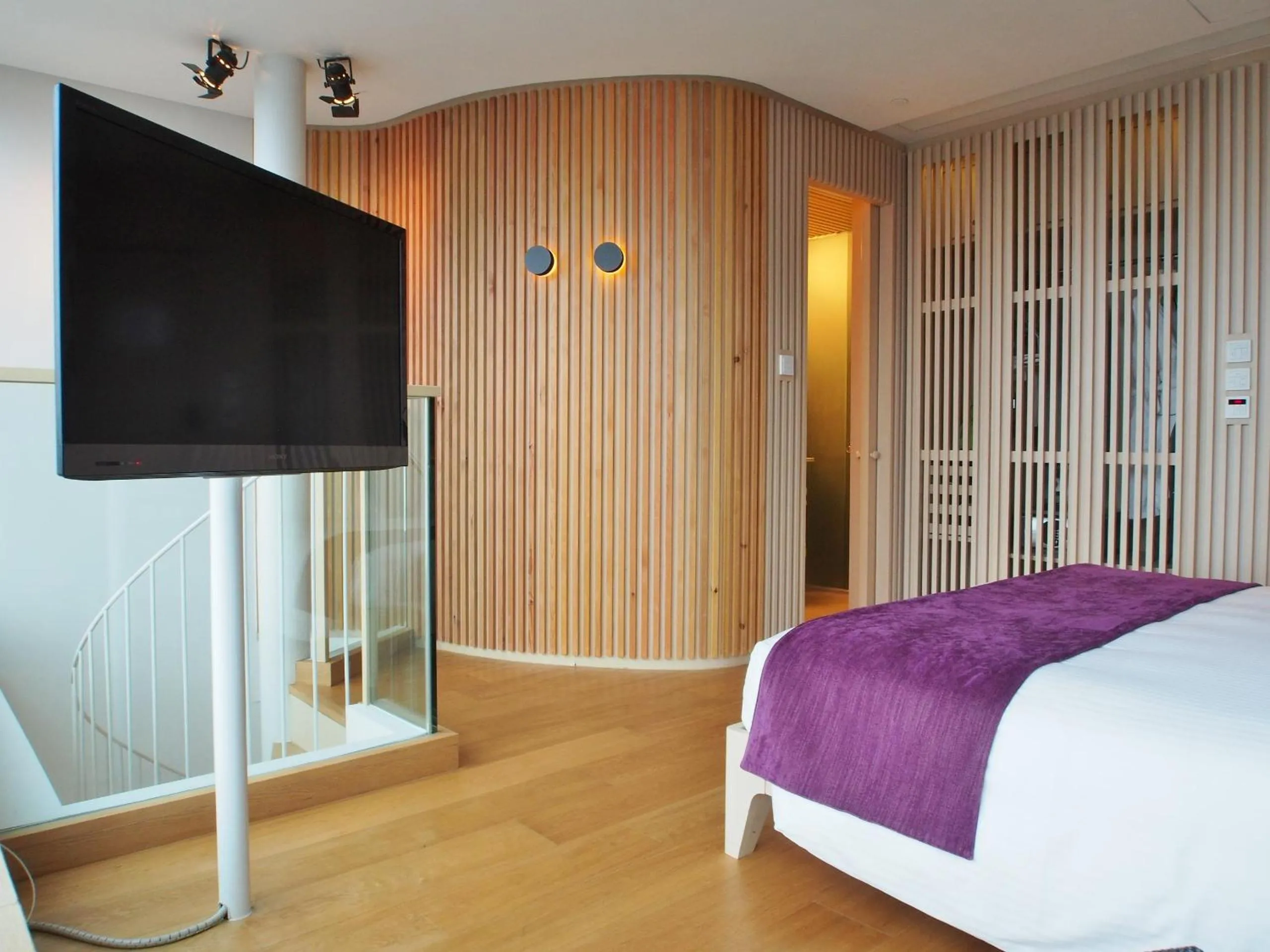 Bed in Hotel Madera Hong Kong