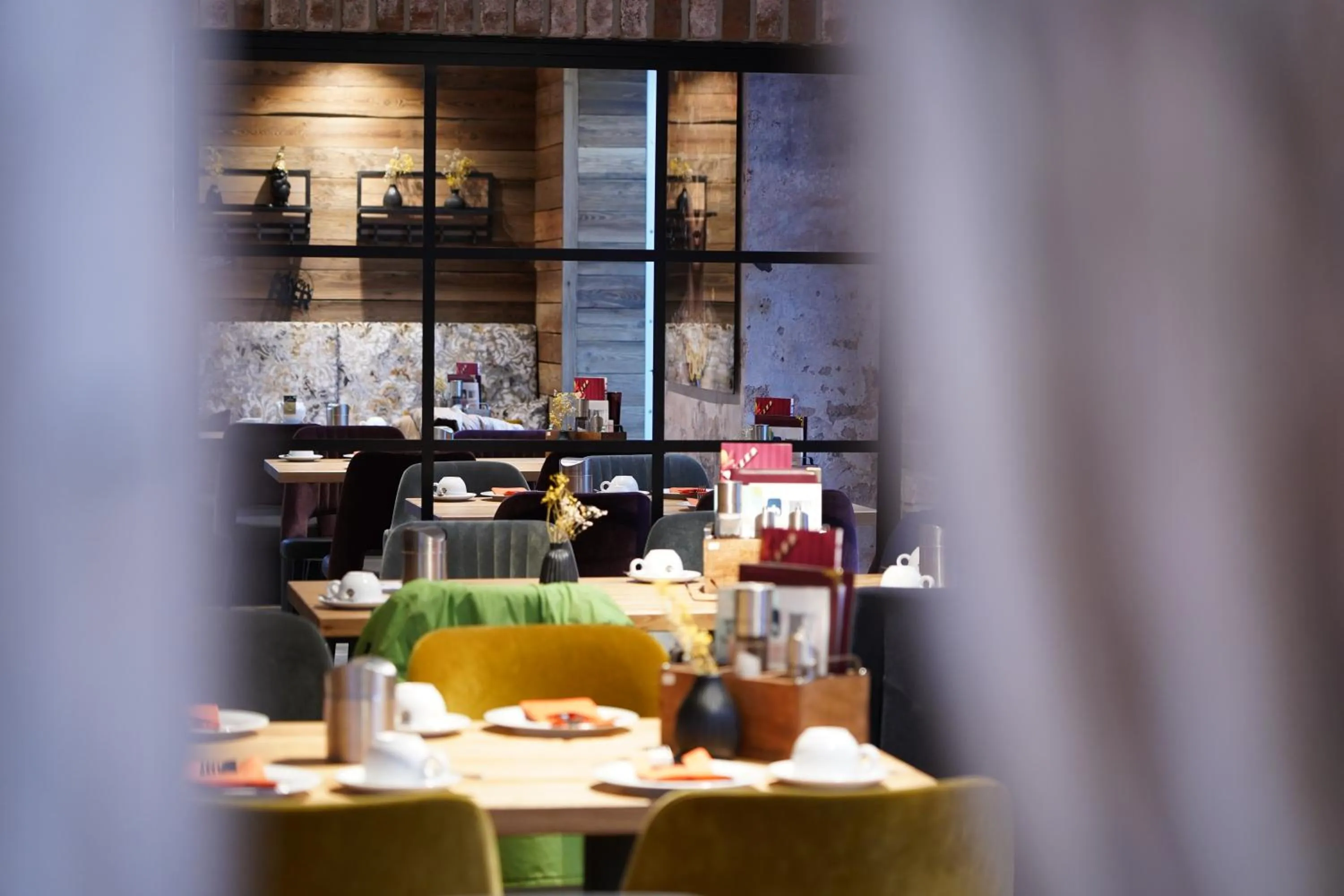 Restaurant/places to eat in Hotel Dreyer Garni