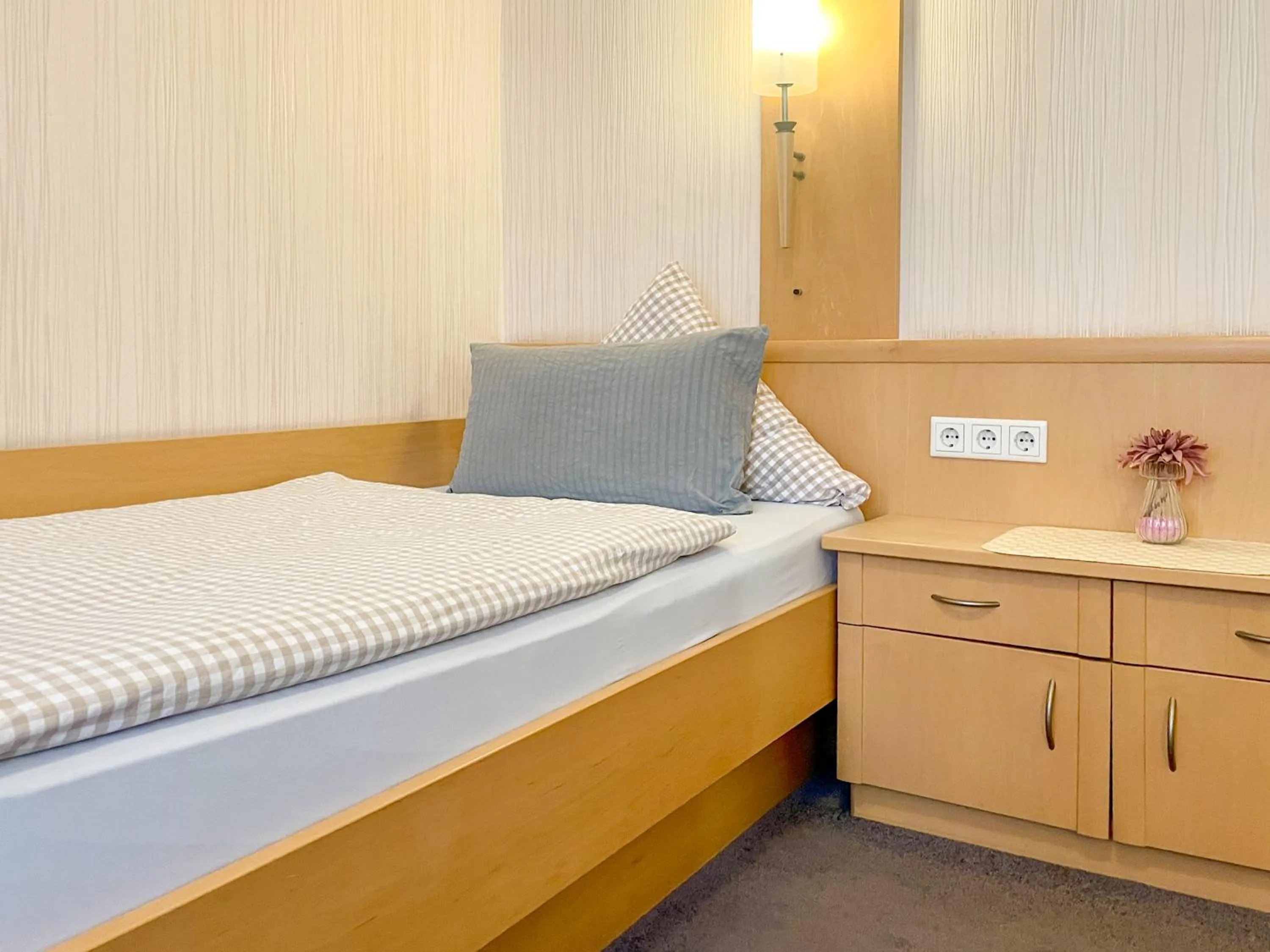 Bed in Hotel Dreyer Garni