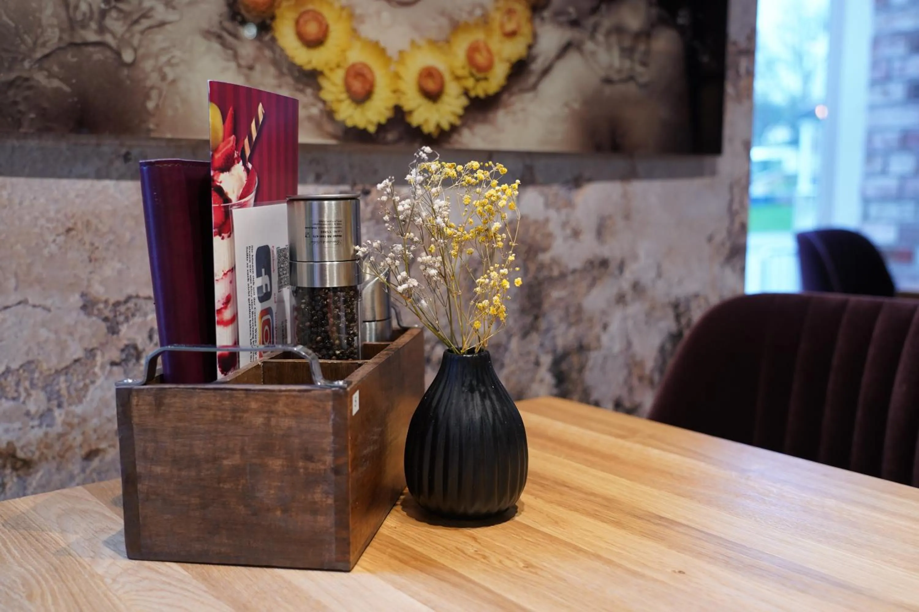 Restaurant/places to eat in Hotel Dreyer Garni