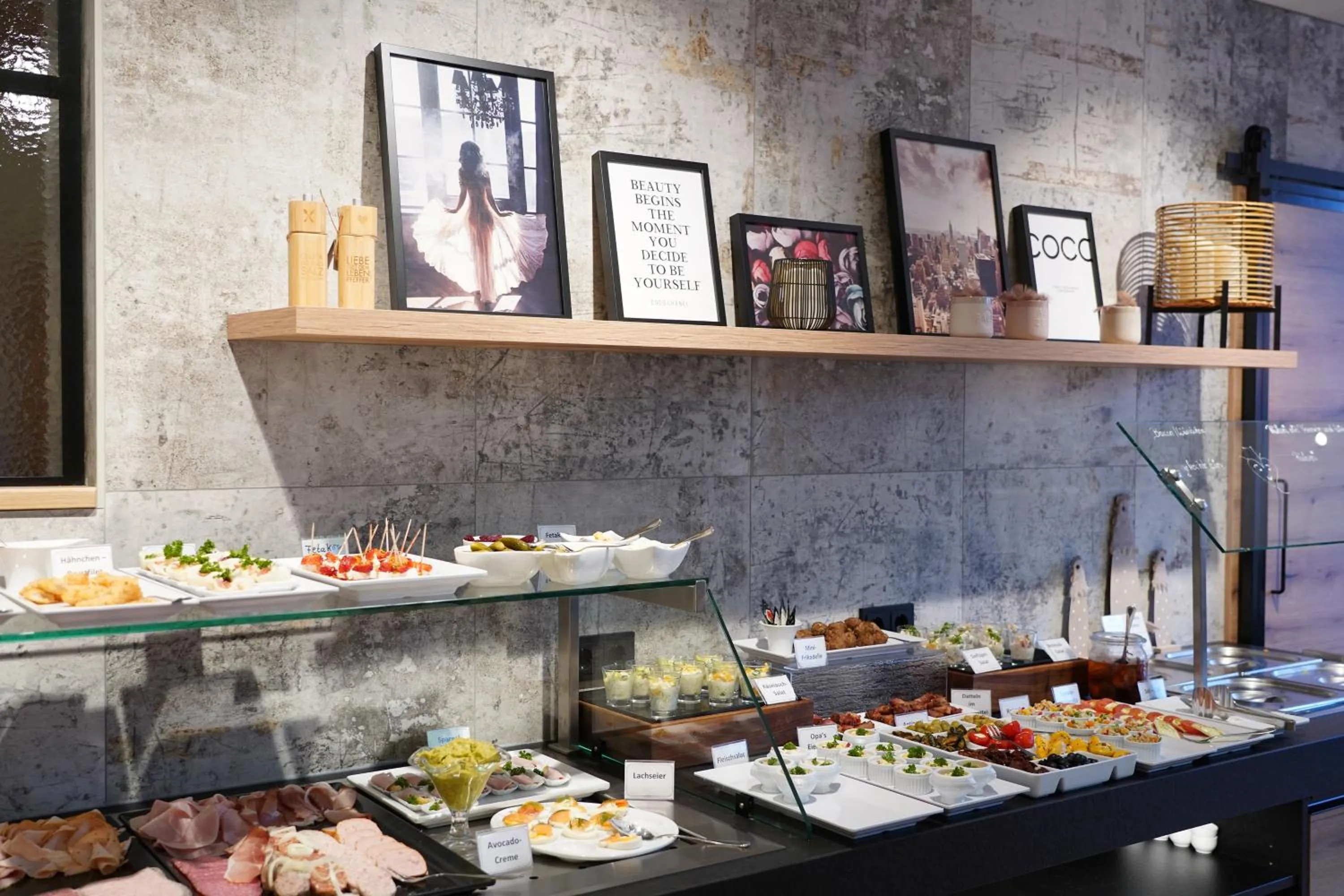 Breakfast in Hotel Dreyer Garni