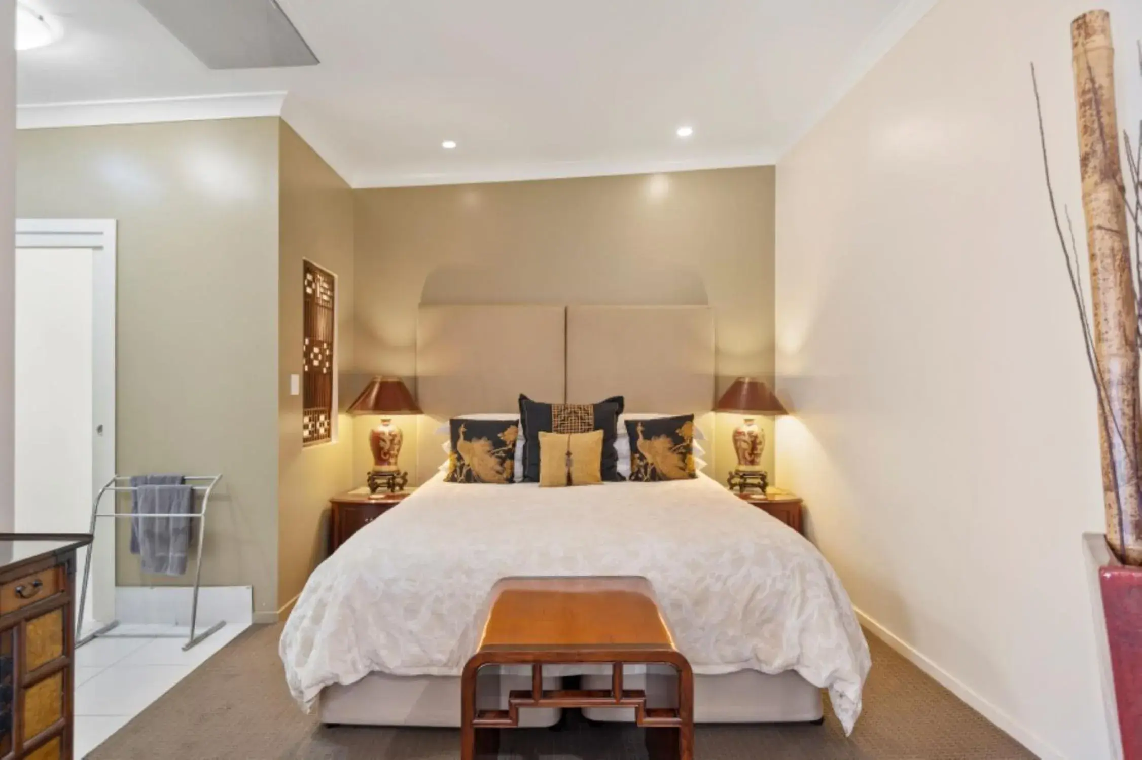 Executive Studio in 53 on Victoria Executive Studio in 53 on Victoria