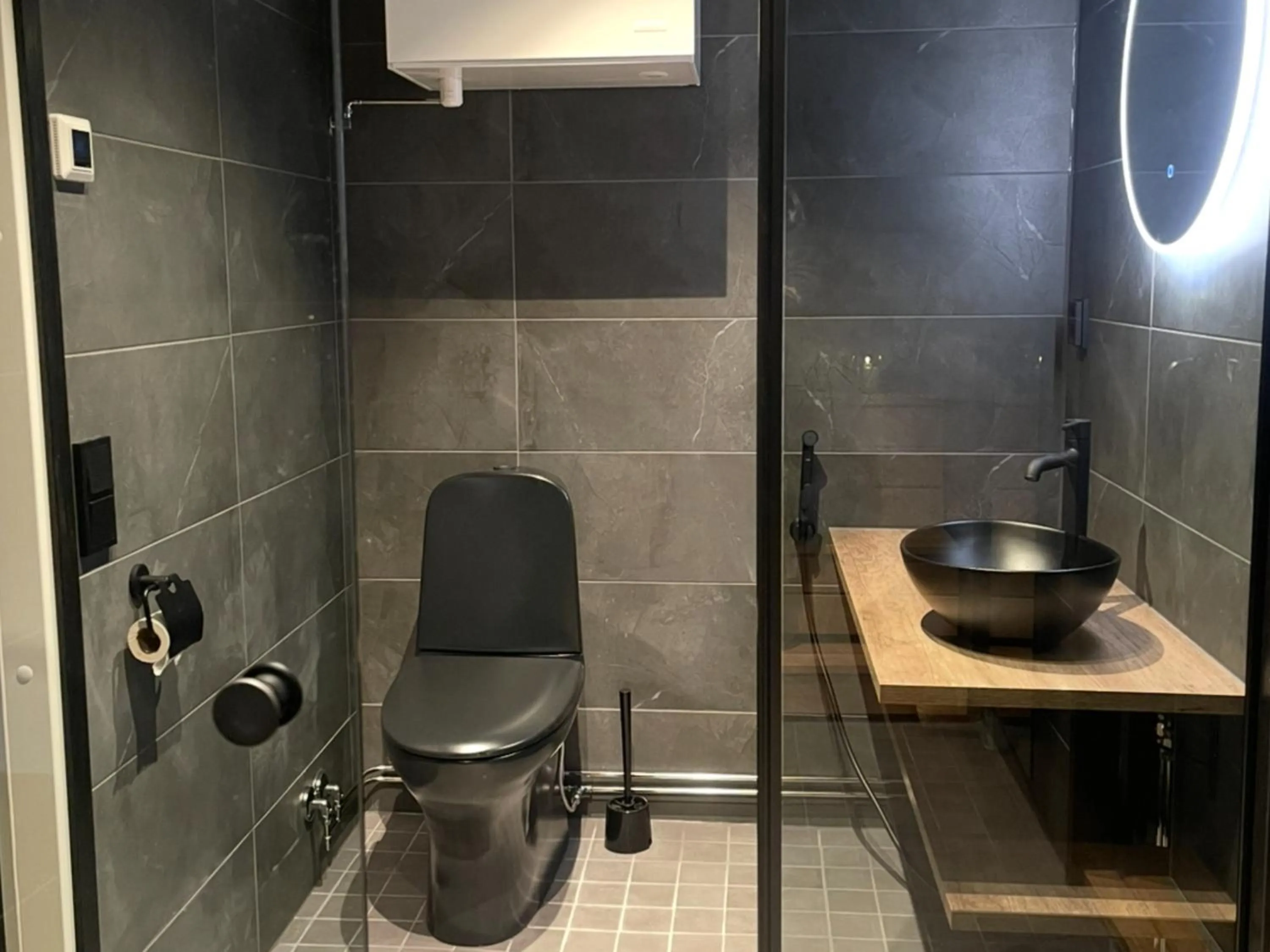 Toilet in Napapiirin Järvilomat