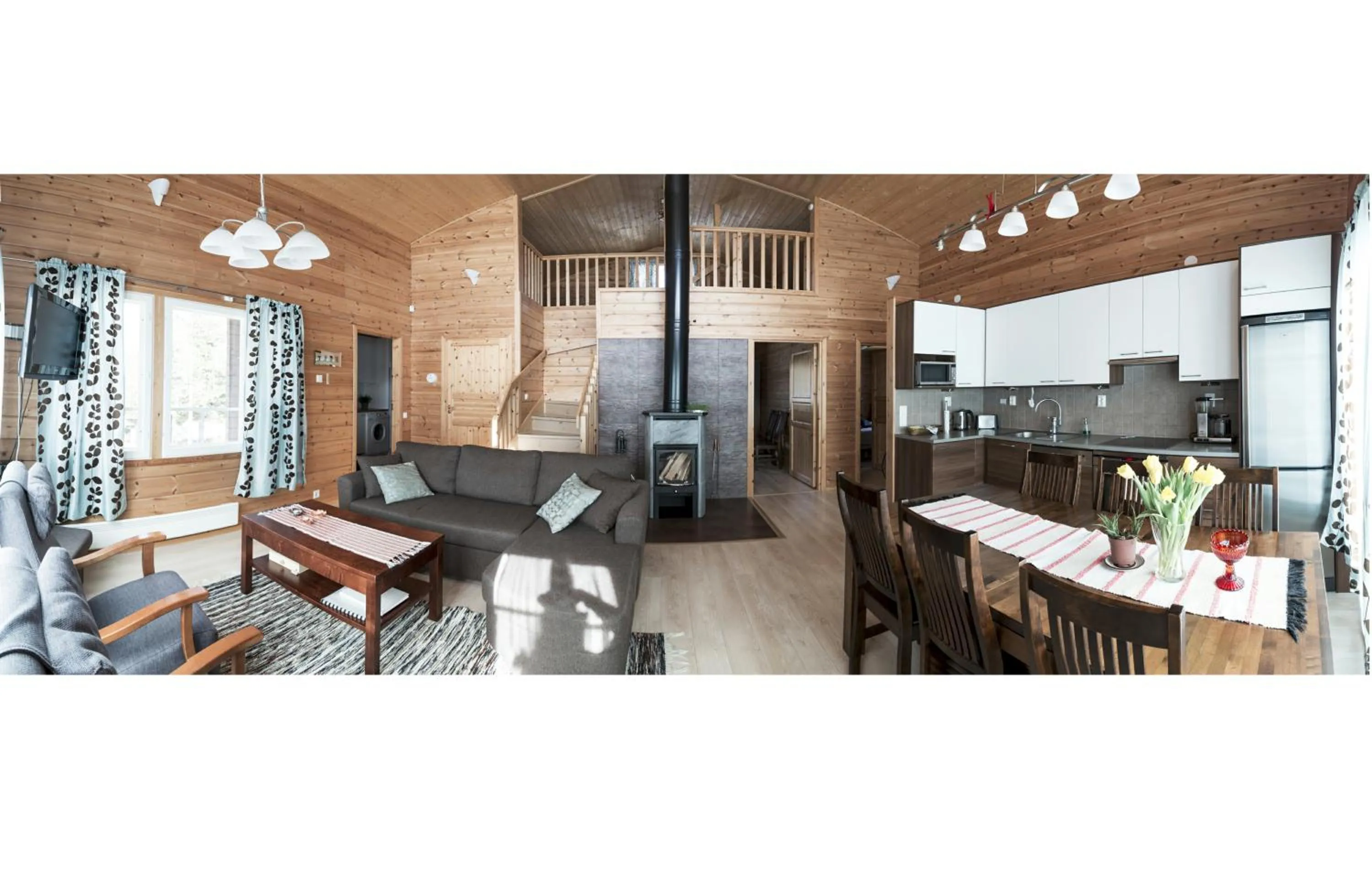 Kitchen or kitchenette in Napapiirin Järvilomat