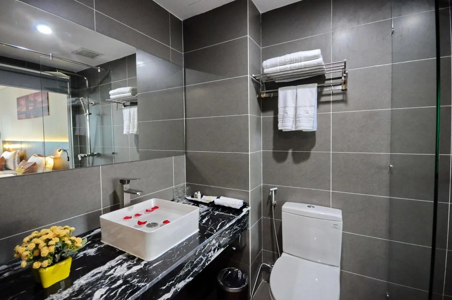 Shower in Crown Nguyen Hoang Hotel