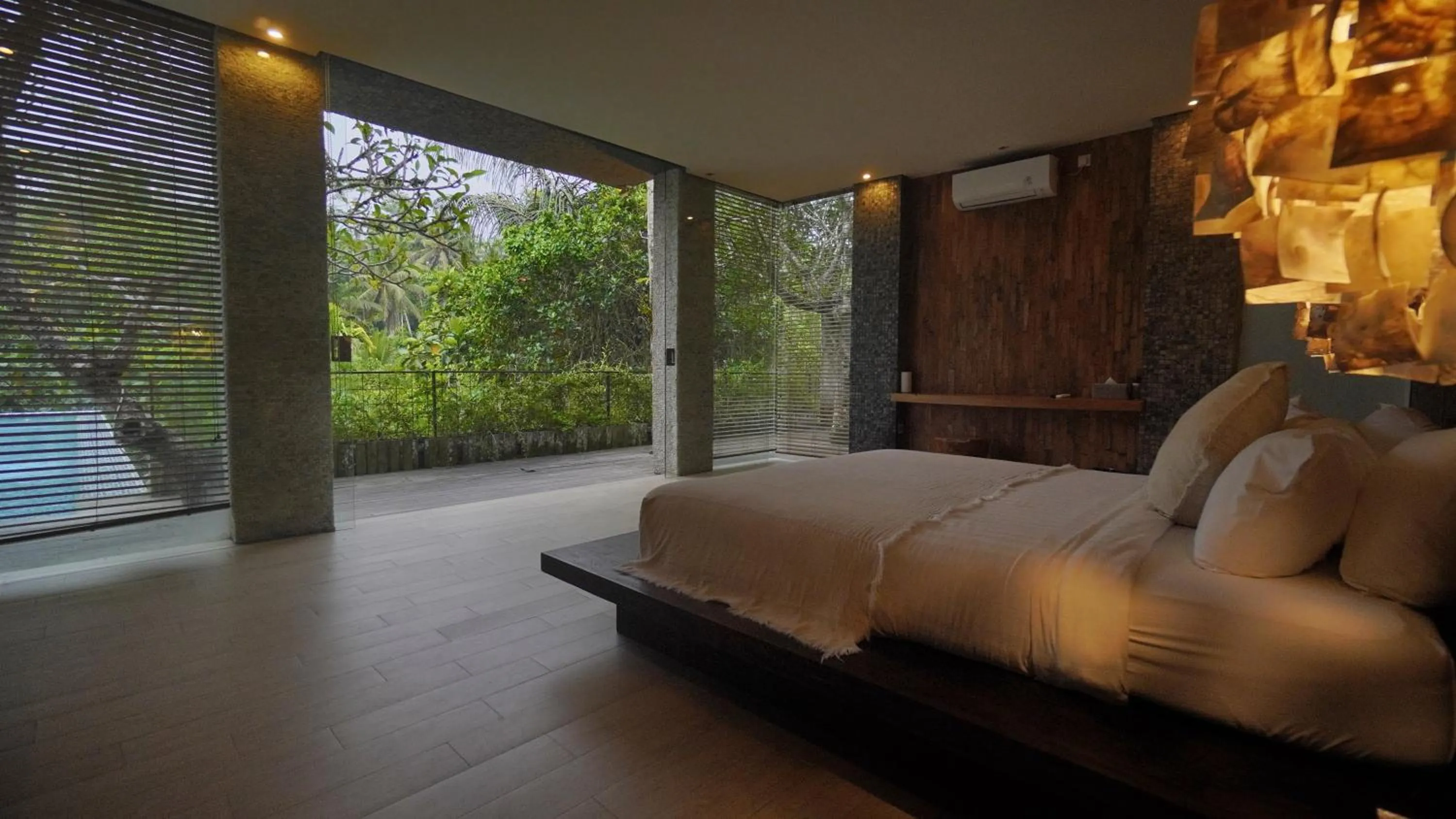 Bed in Sandhya Villa Ubud
