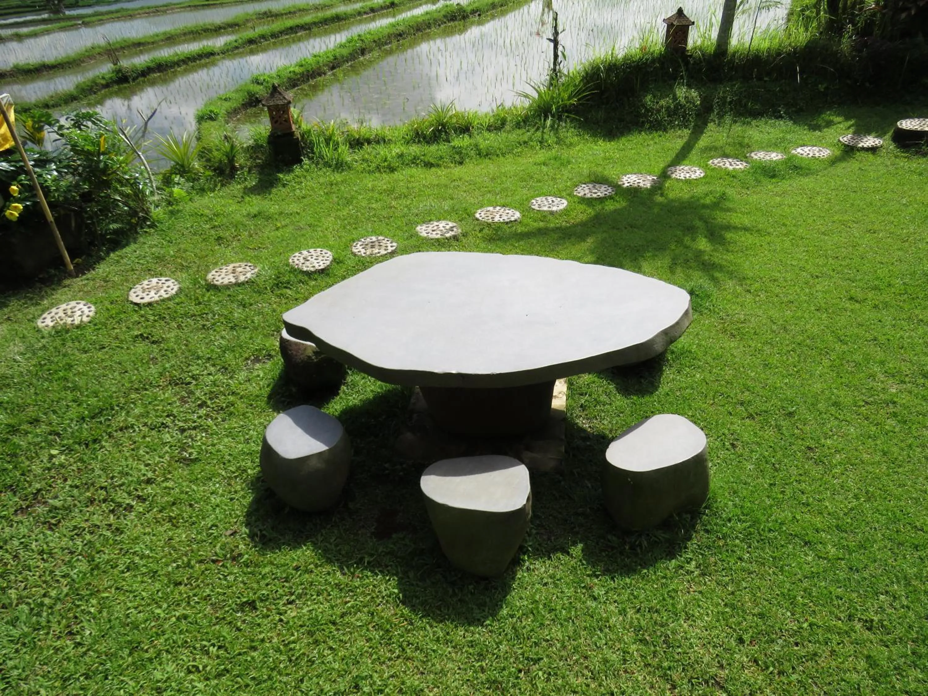 Restaurant/places to eat in Great Mountain Views Villa Resort