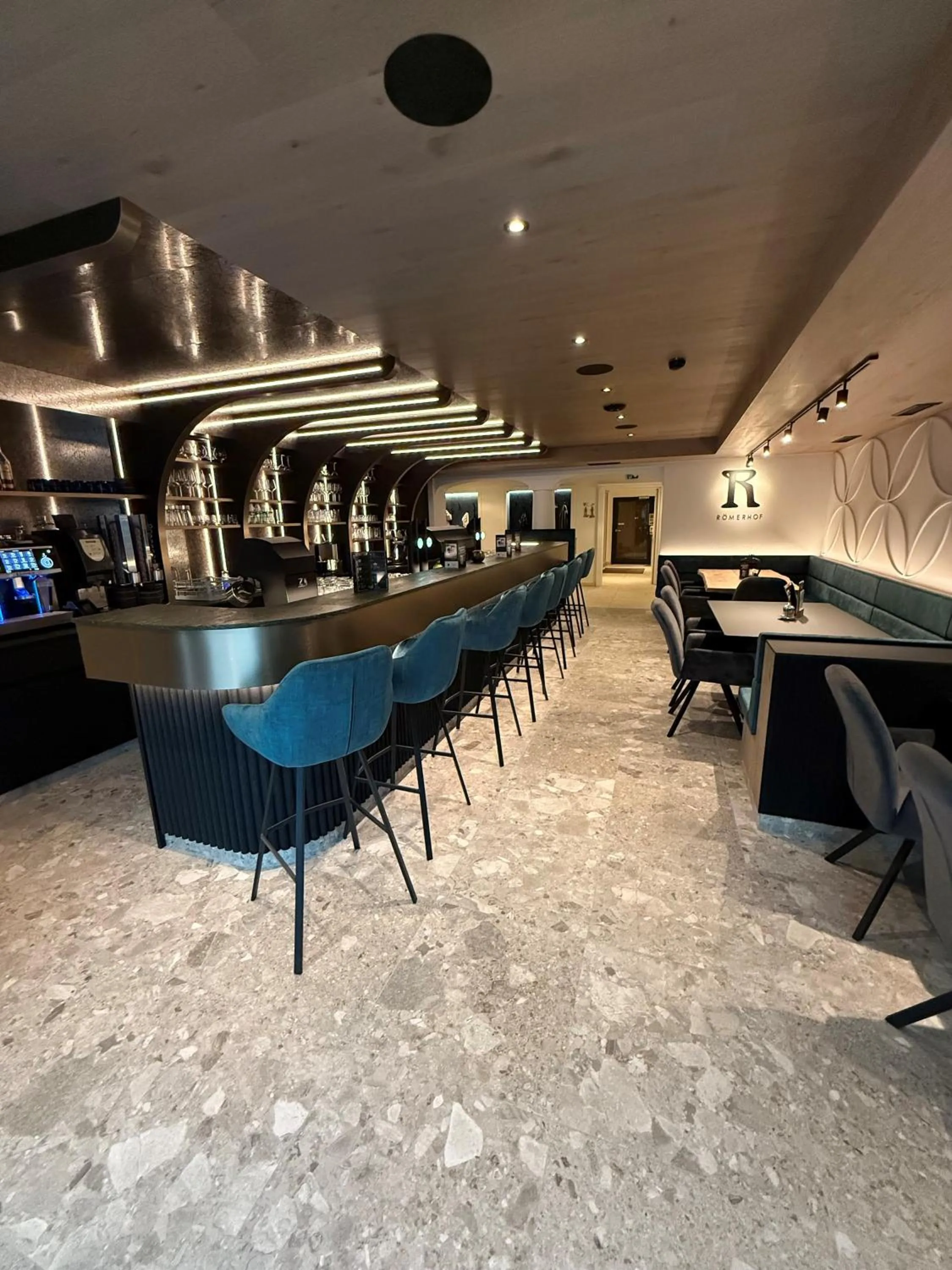 Restaurant/places to eat in Hotel Römerhof