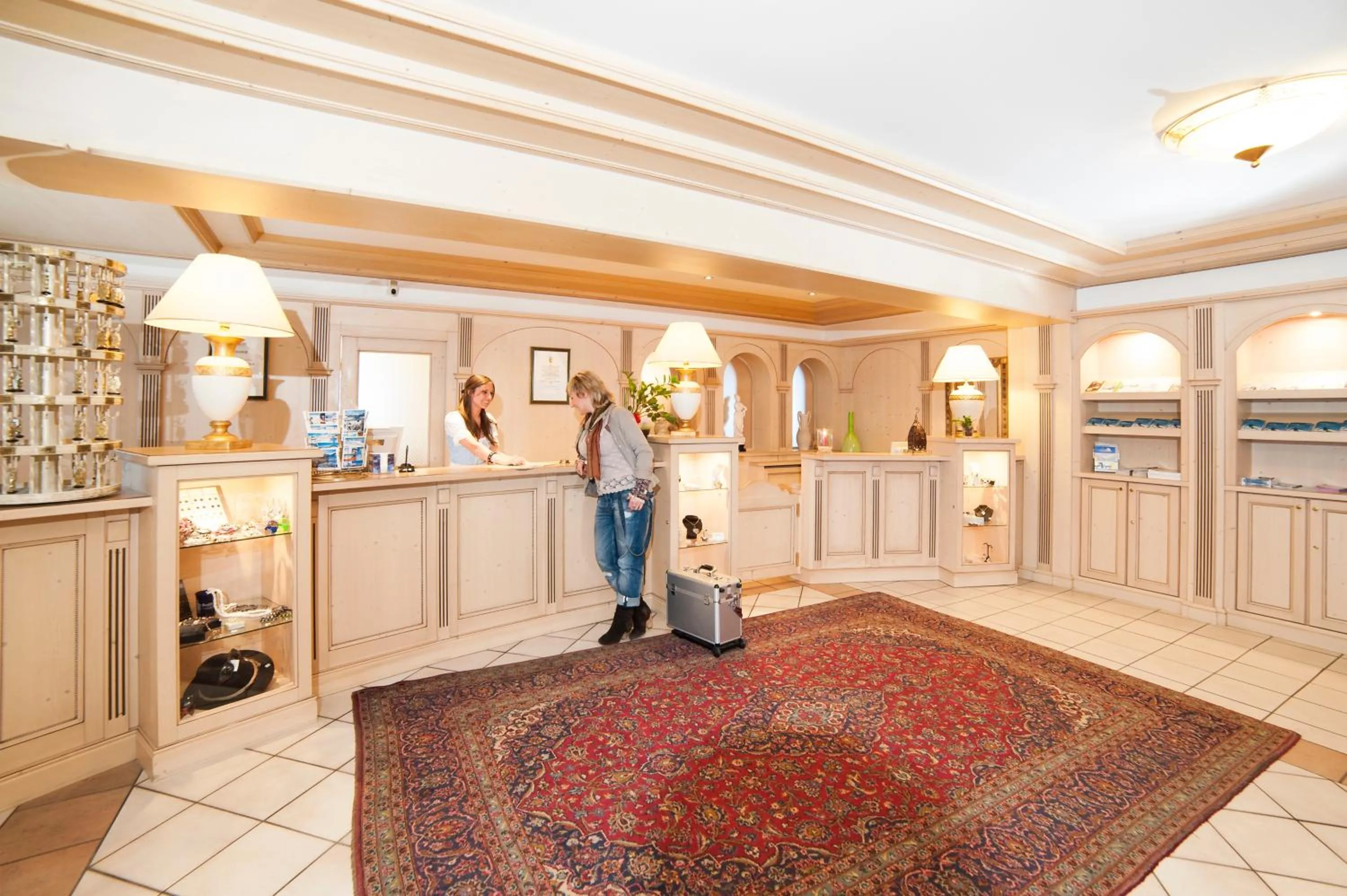 Lobby or reception in Hotel Römerhof