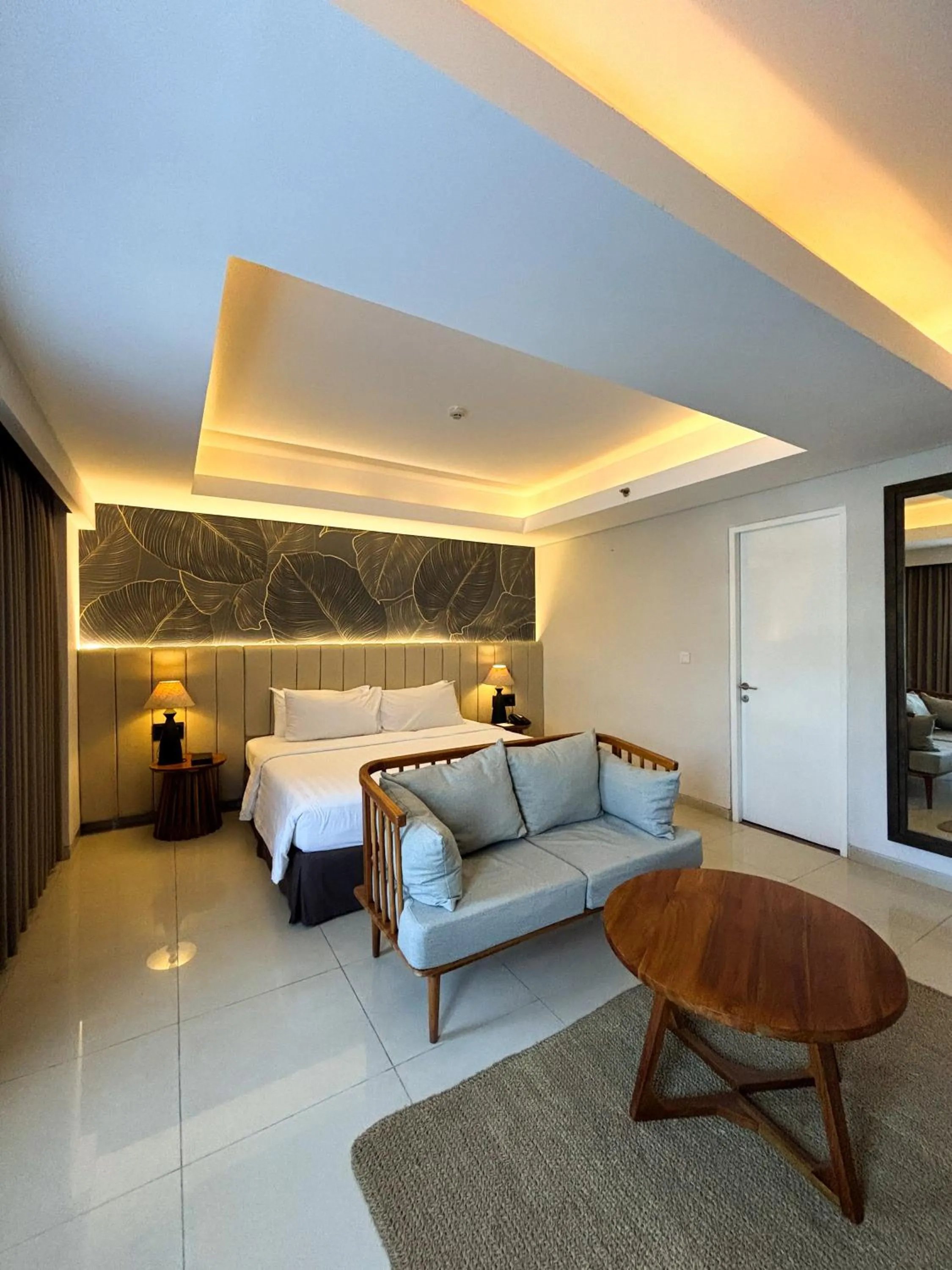 Property building, Bed in Crystalkuta Hotel - Bali