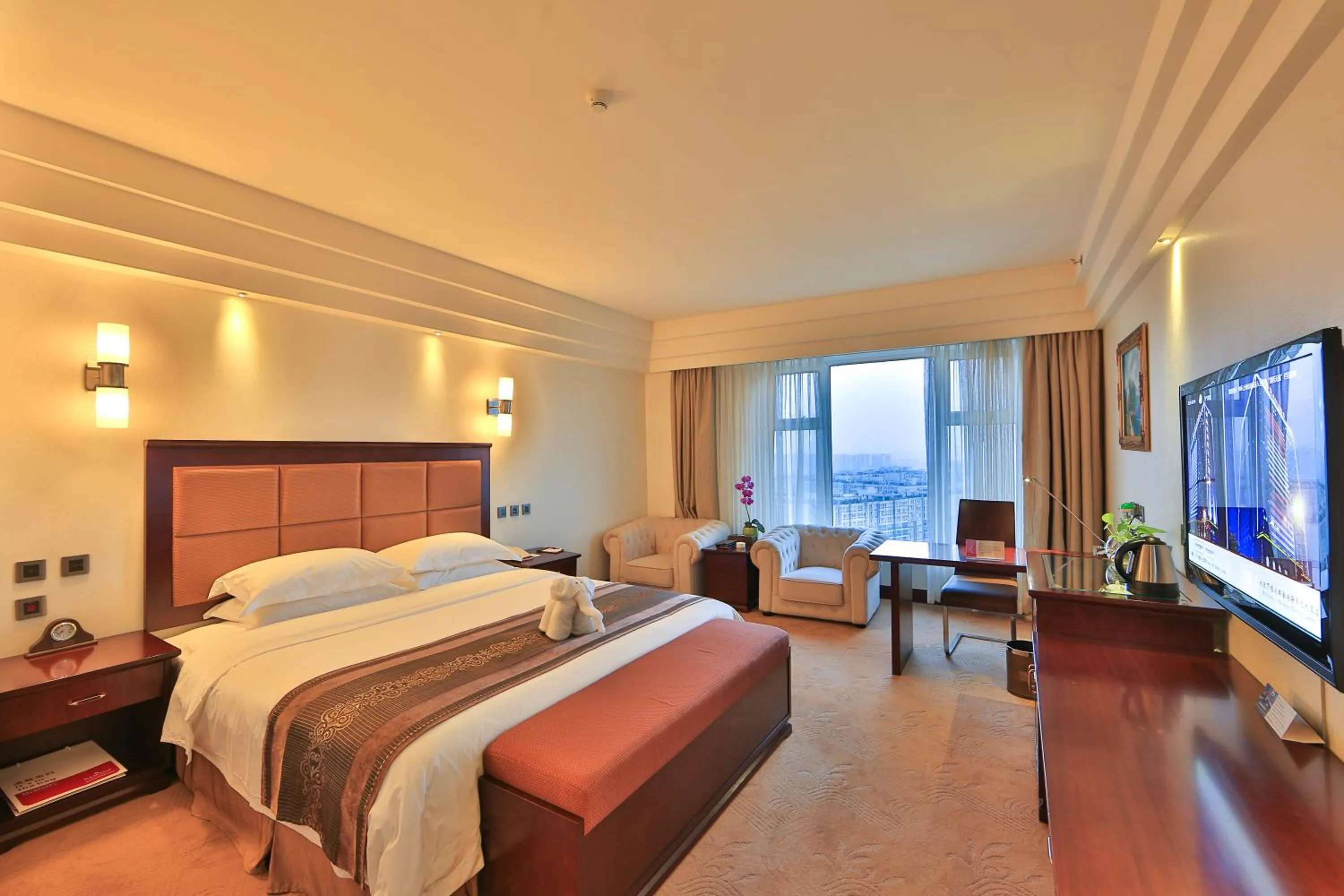 Bedroom in Ramada Chengdu North