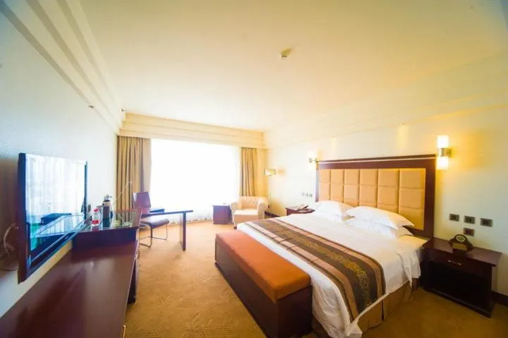 Bedroom in Ramada Chengdu North