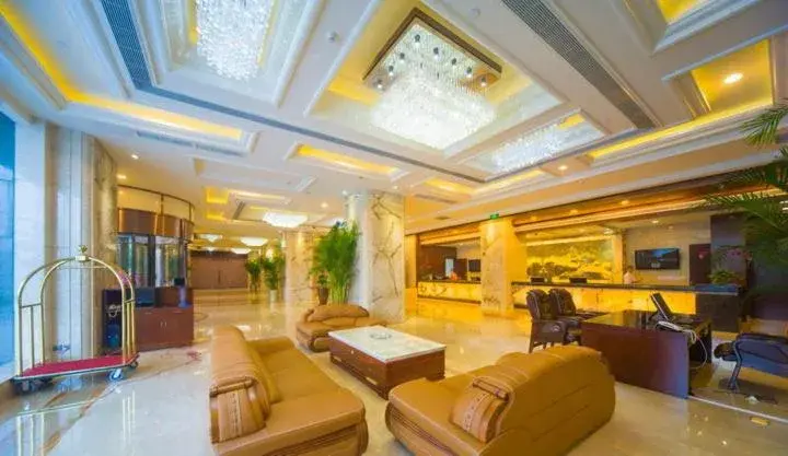 Lobby or reception in Ramada Chengdu North Lobby or reception in Ramada Chengdu North
