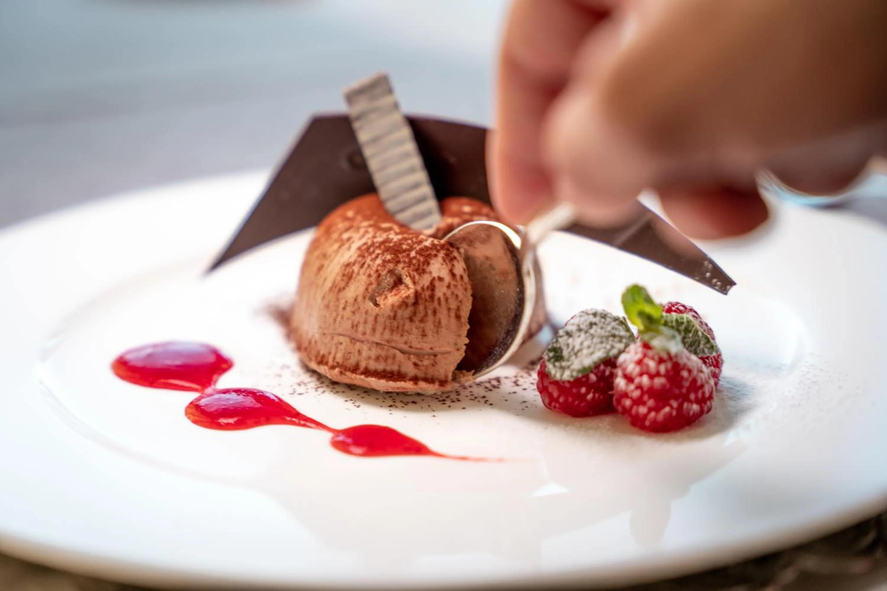 Restaurant/places to eat in Parc Hotel Billia