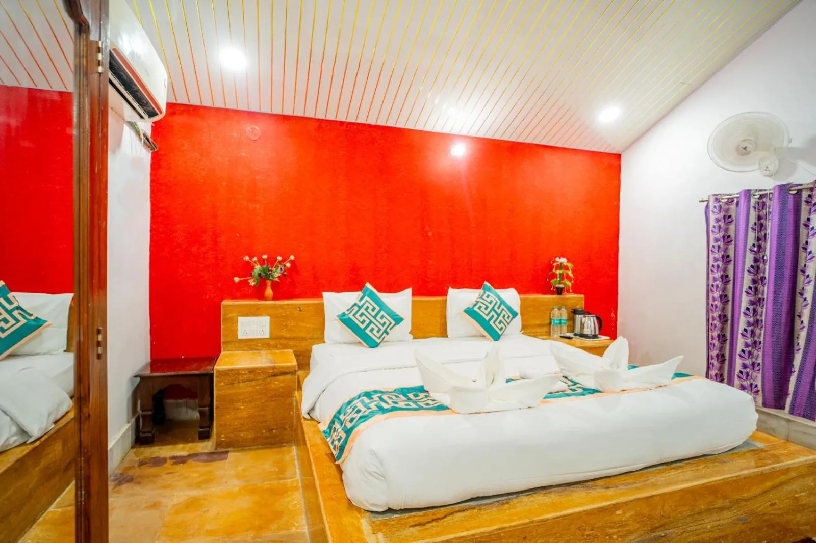 Bed in Royal Jaisalmer Resort with Swimming Pool