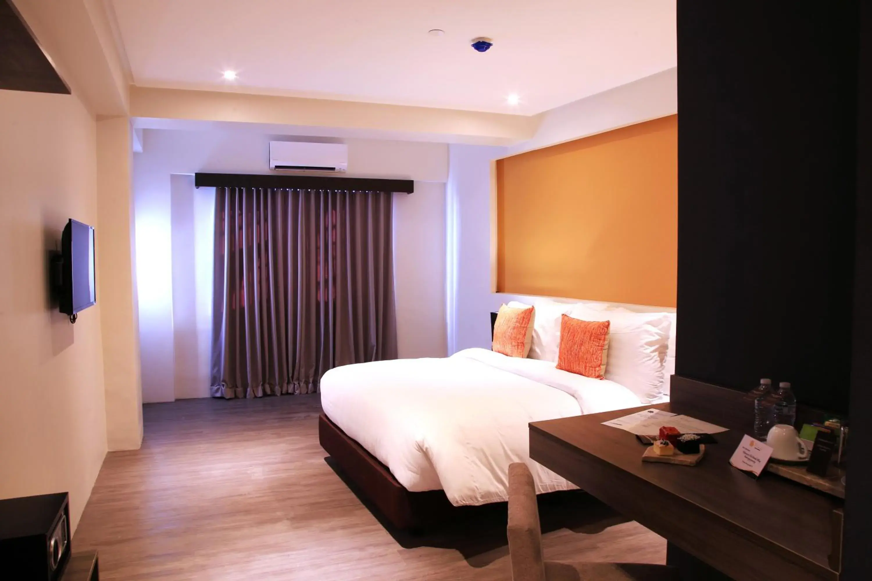 Photo of the whole room in PROXY by The Oriental Albay Photo of the whole room in PROXY by The Oriental Albay