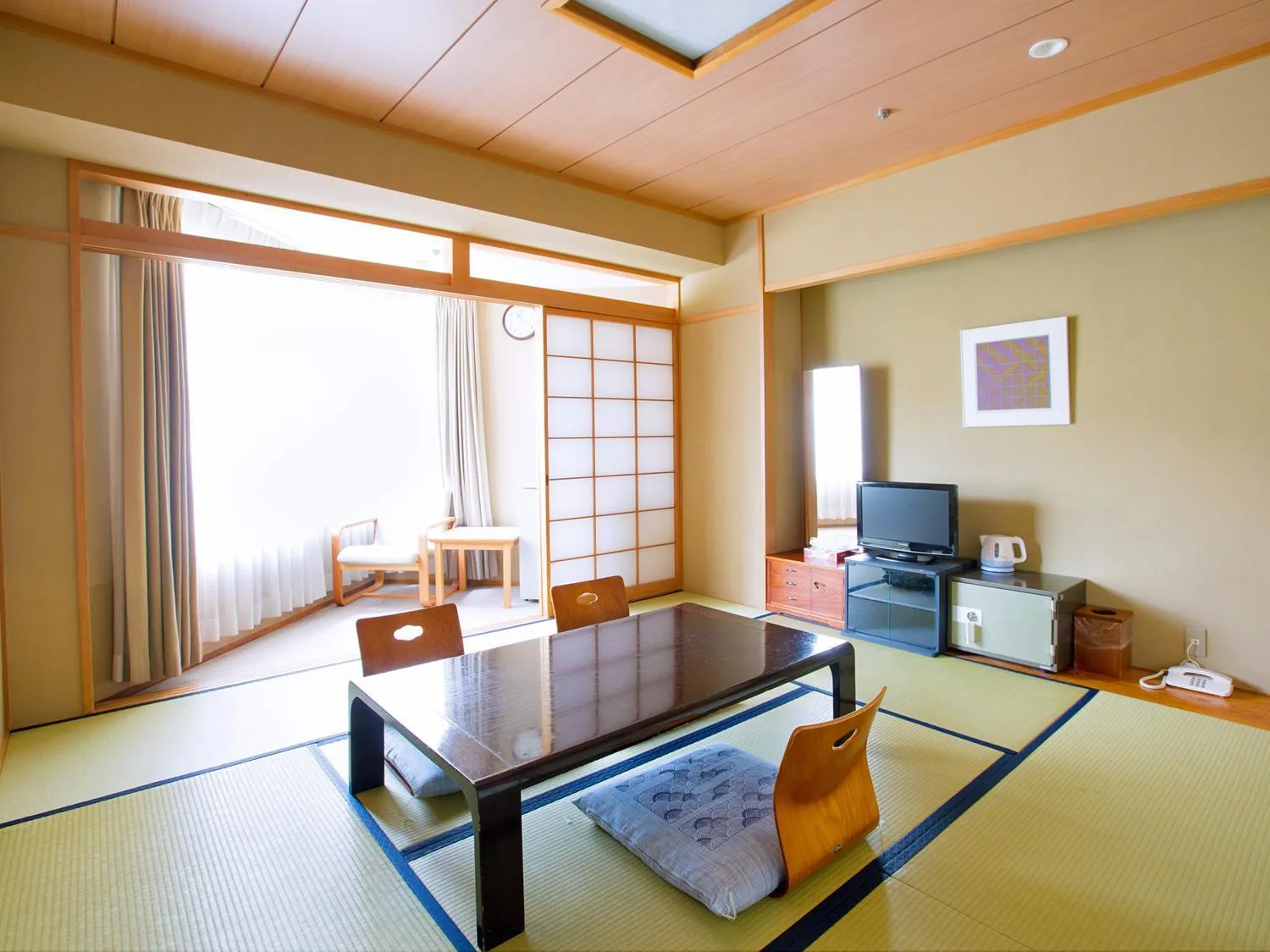 Photo of the whole room in New Greenpia Tsunan