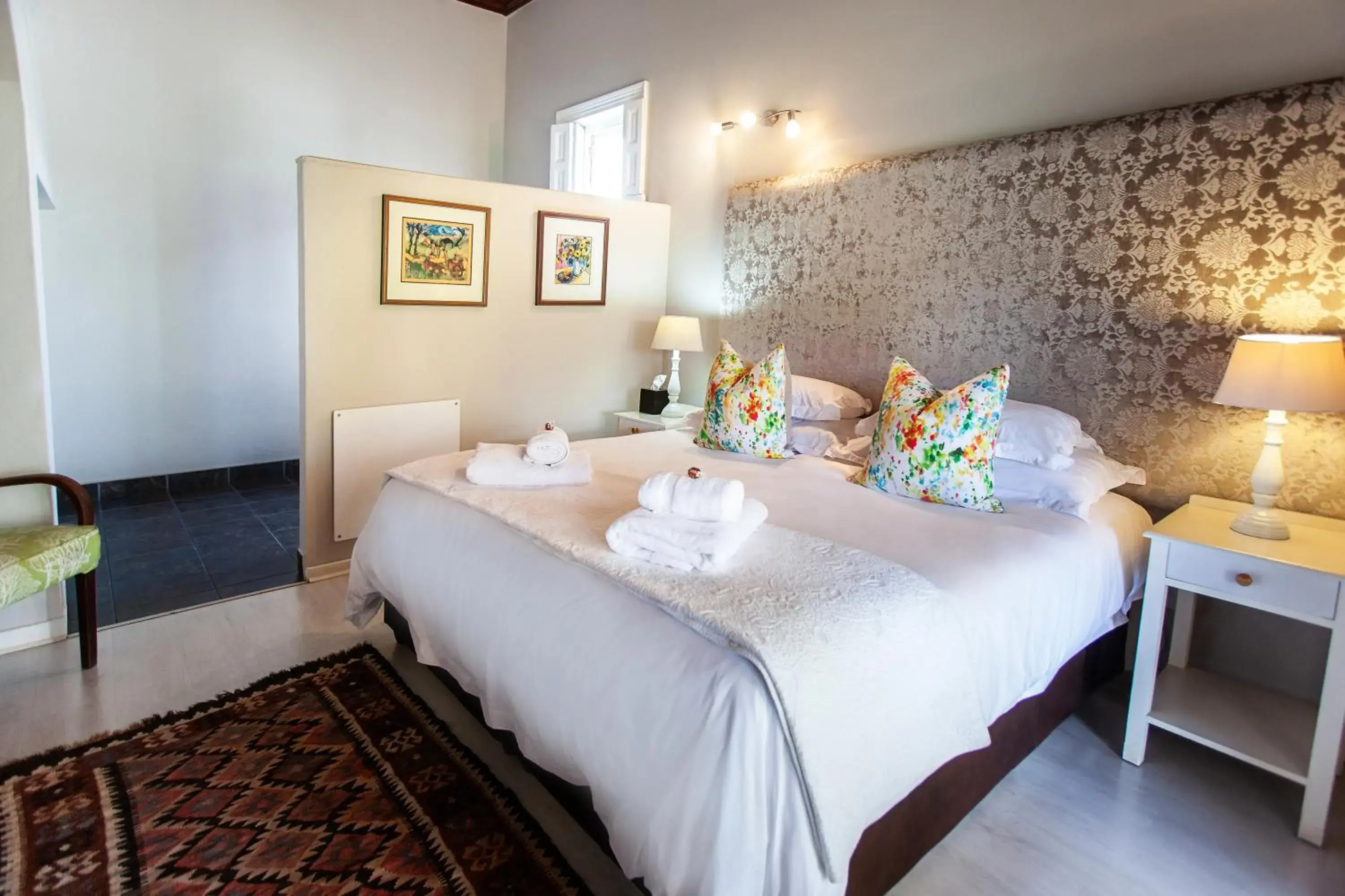 Comfort King Room - single occupancy in The Habit Guesthouse Comfort King Room - single occupancy in The Habit Guesthouse