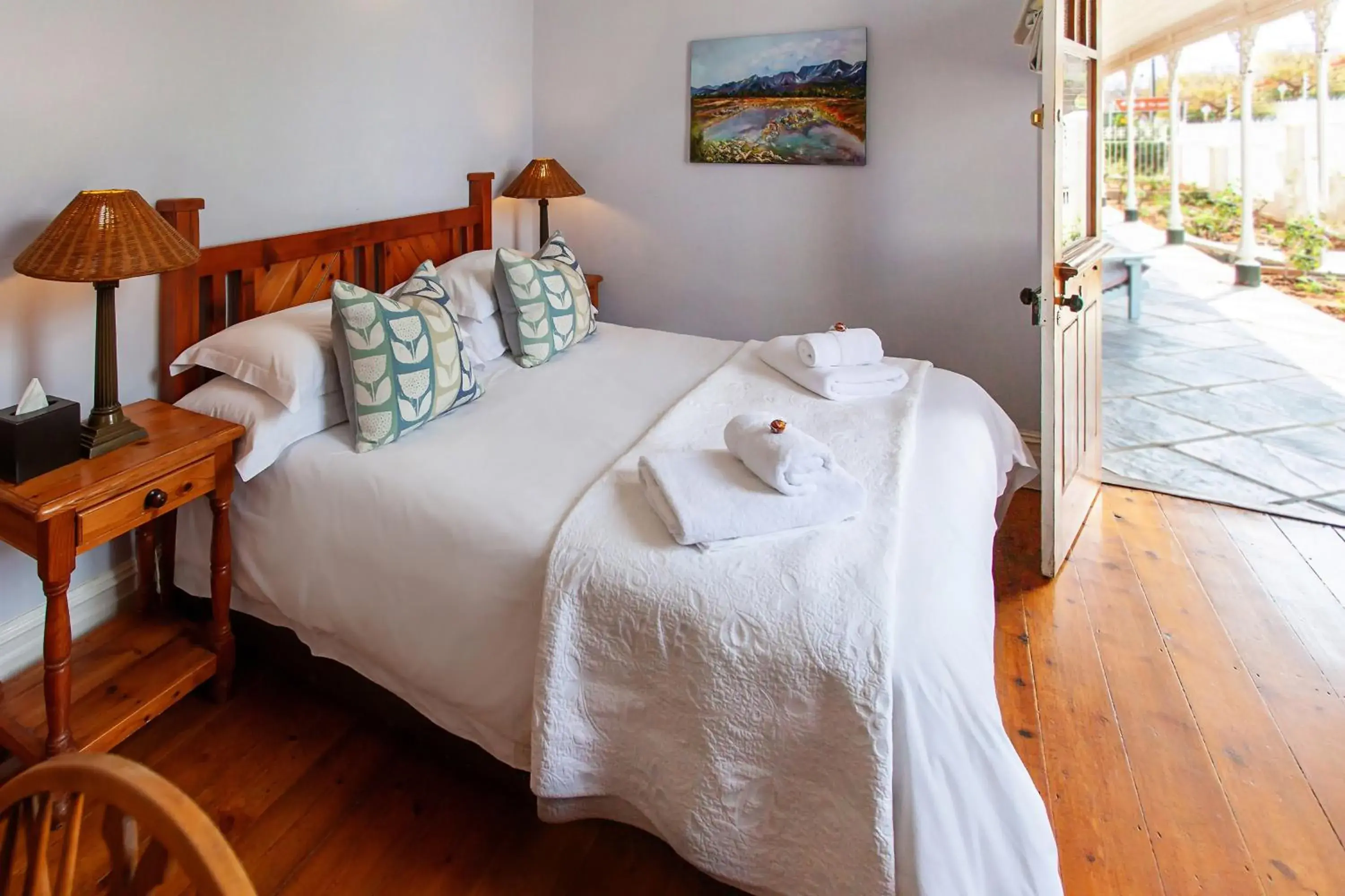 Standard Queen Room - single occupancy in The Habit Guesthouse Standard Queen Room - single occupancy in The Habit Guesthouse