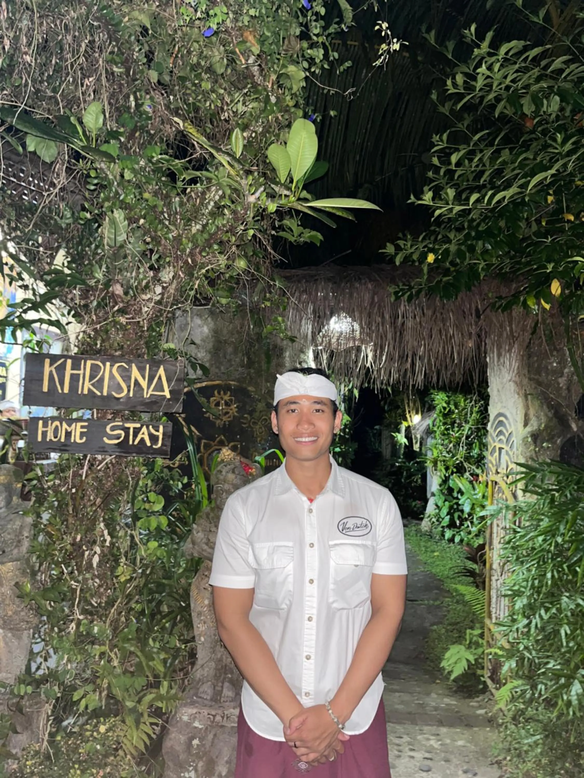 Khrisna Hs and Cottages