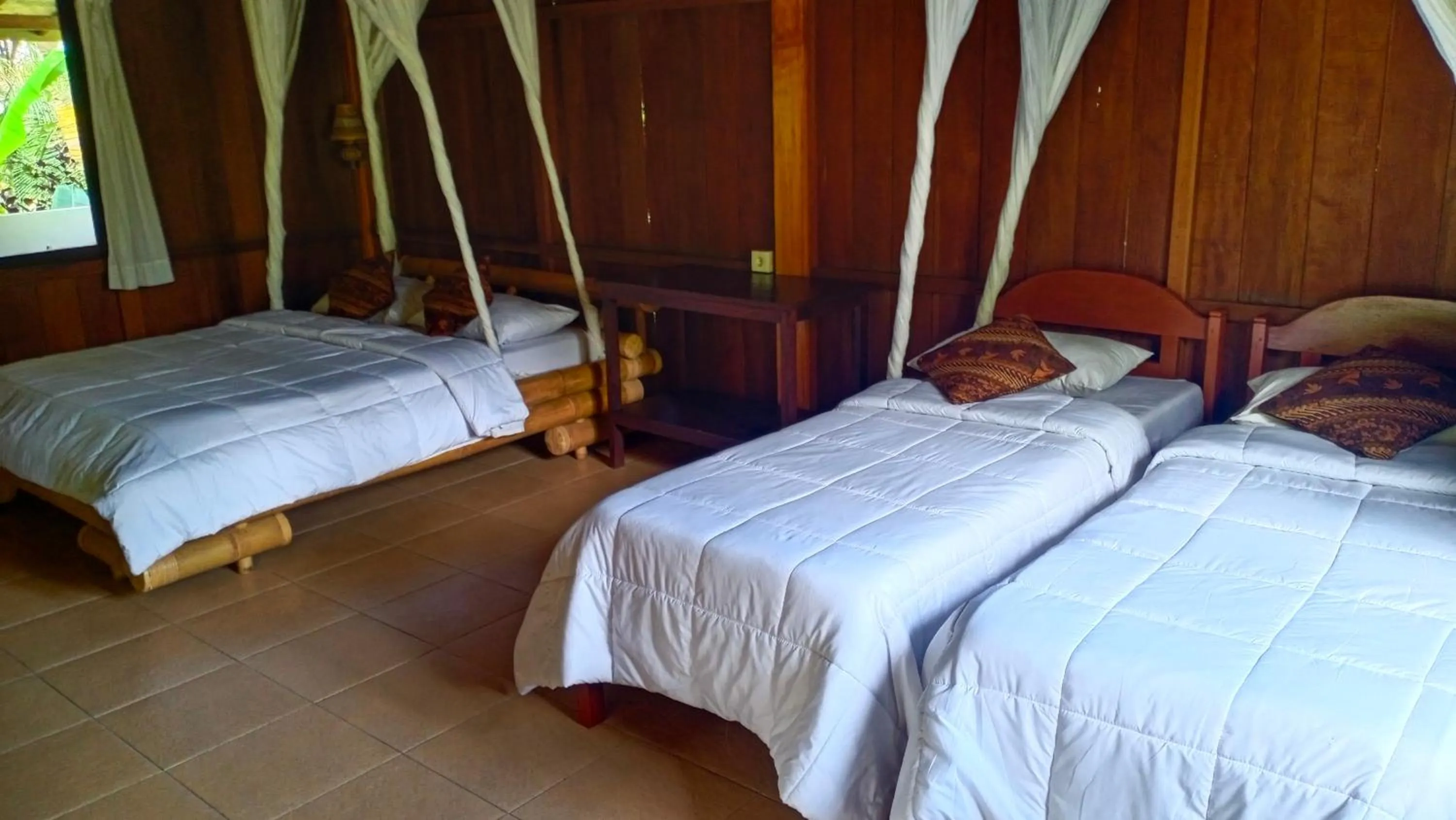 Property building, Bed in Khrisna Hs and Cottages