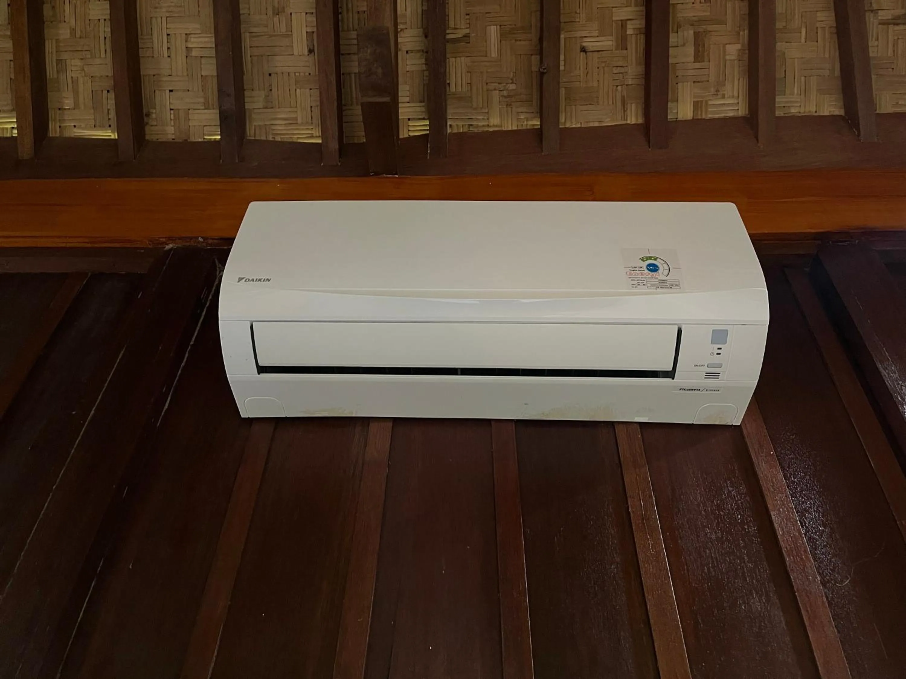 Khrisna Hs and Cottages