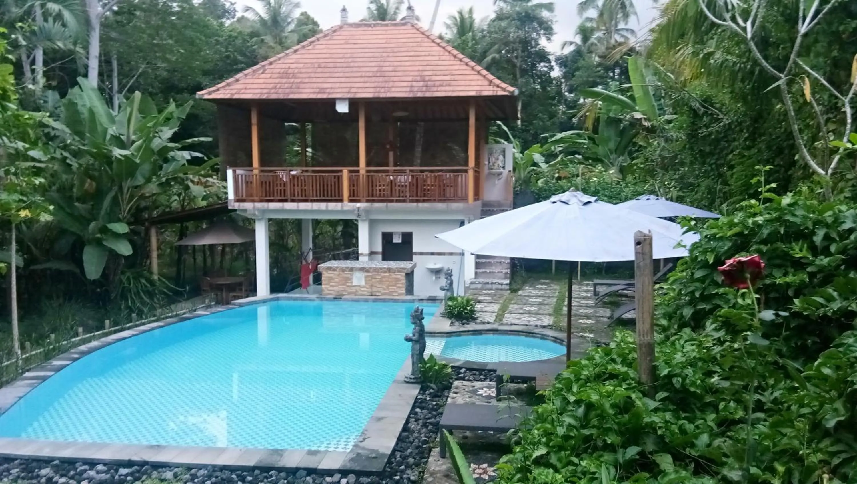 Property building in Khrisna Hs and Cottages