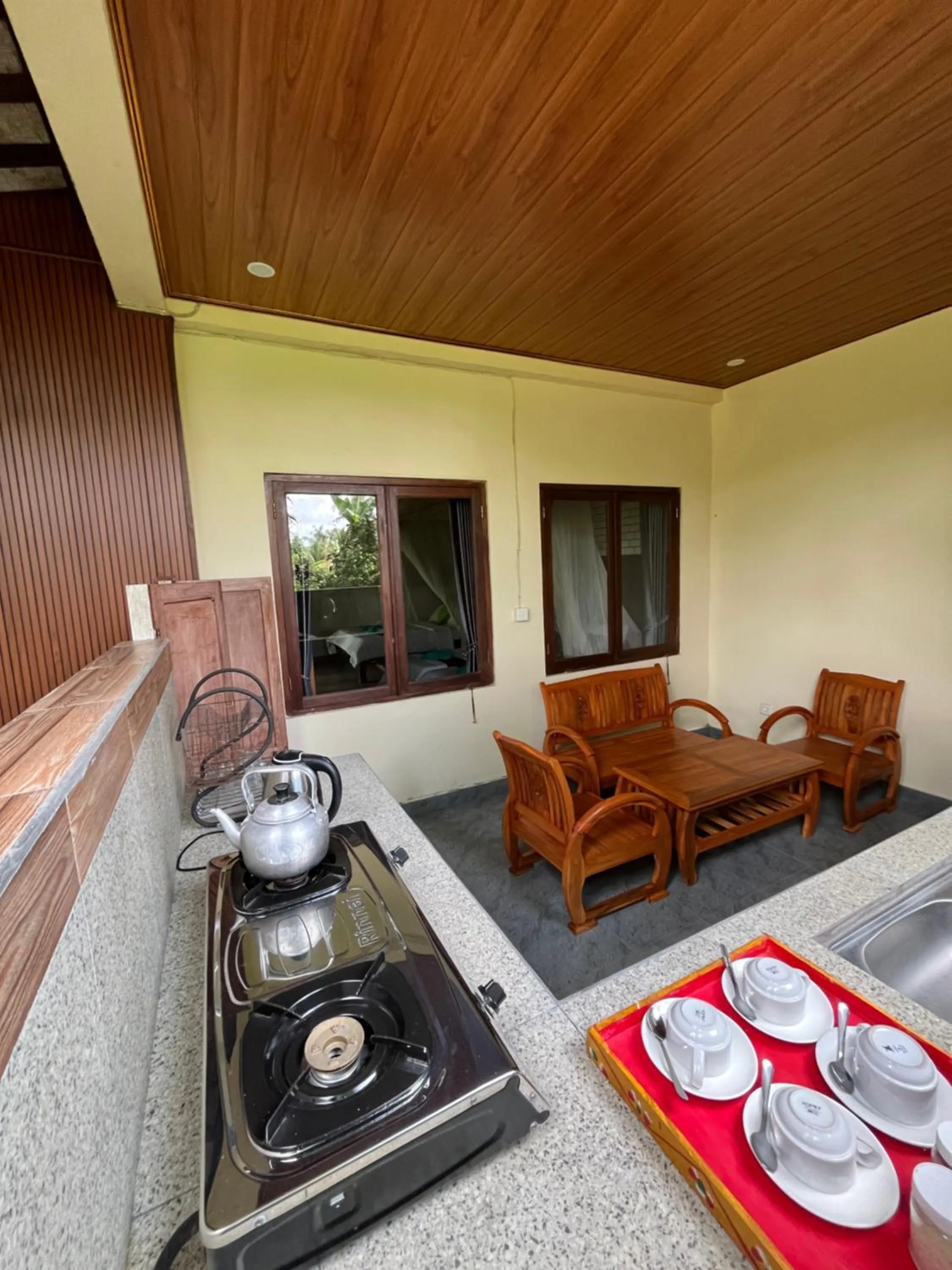 Khrisna Hs and Cottages