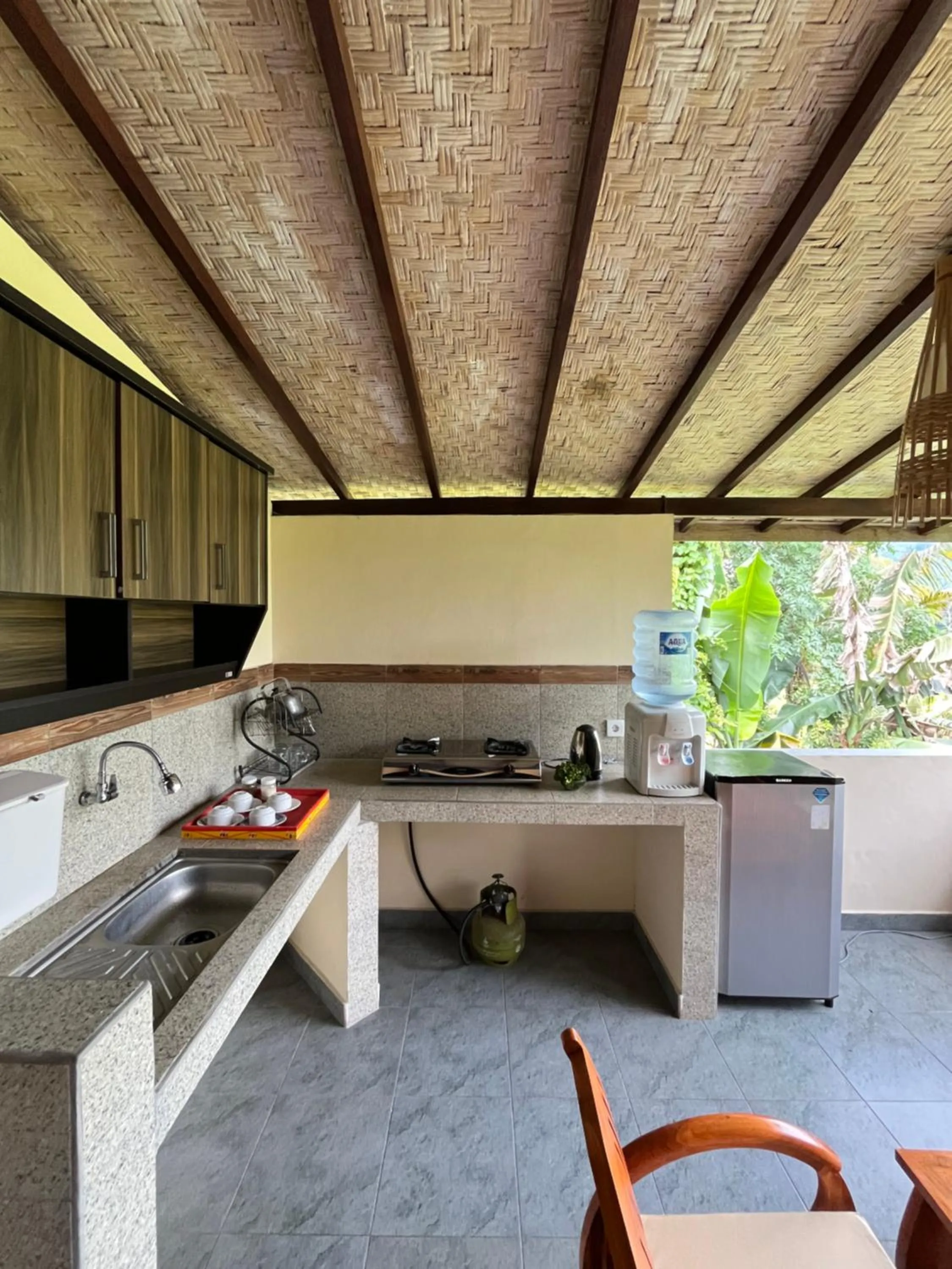 Khrisna Hs and Cottages