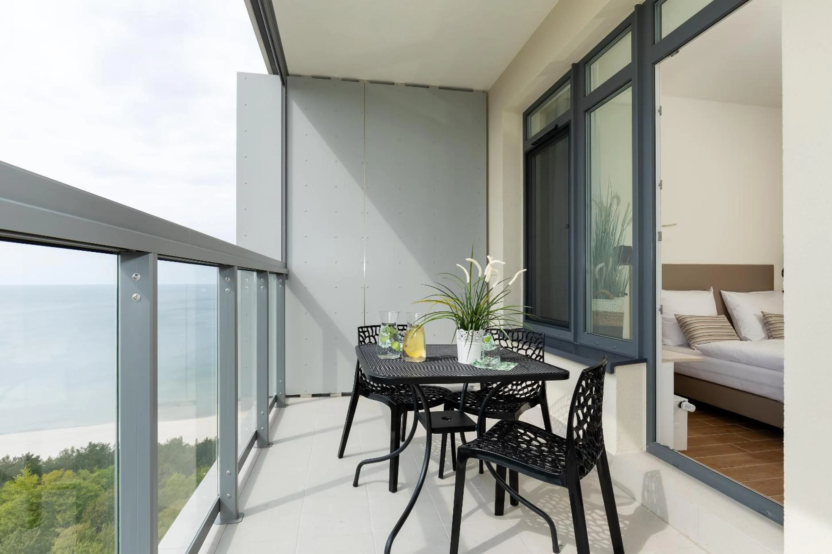 Deluxe Apartment in Aquamarina Onyx Marina Invest