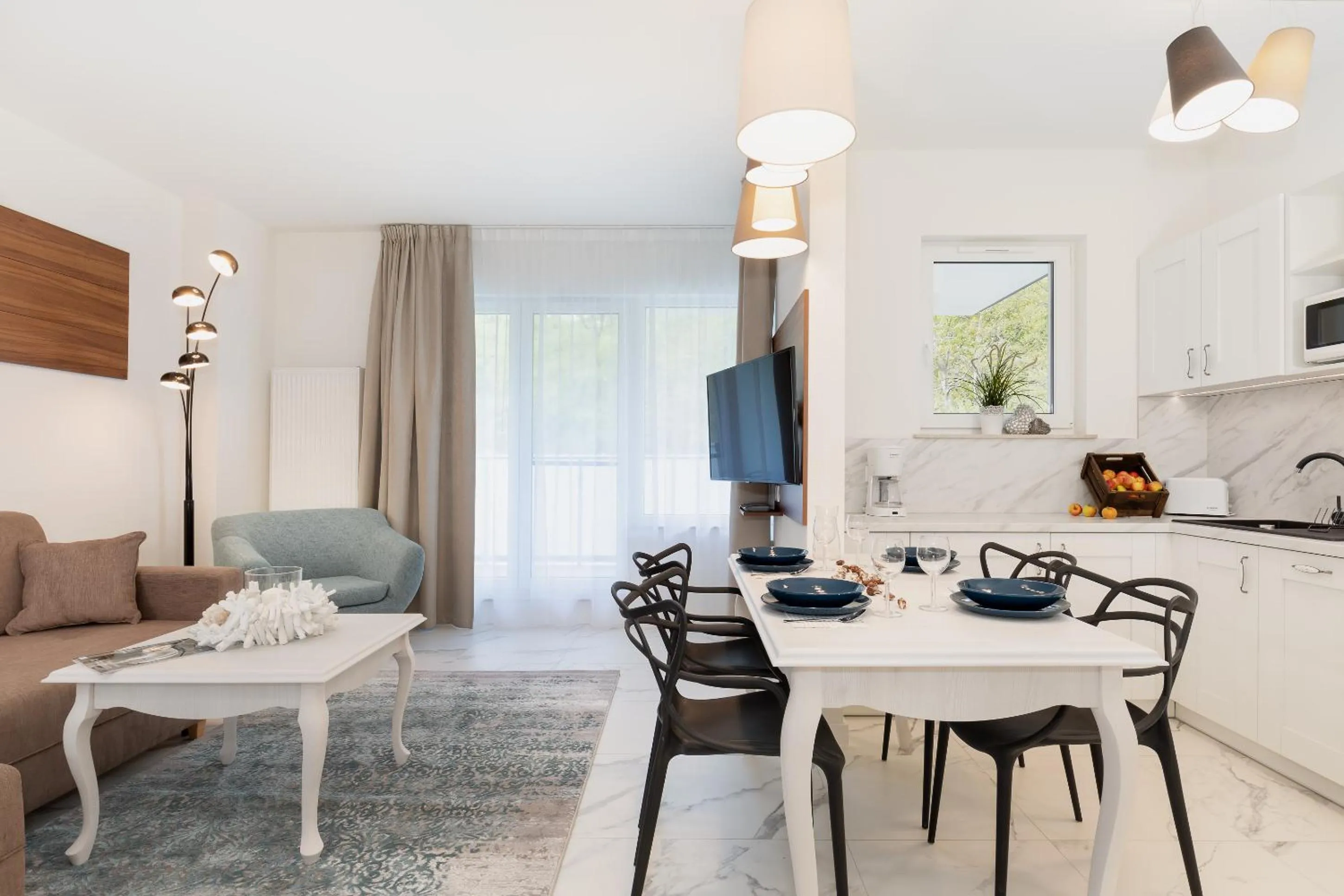 Aquamarina Onyx Marina Invest