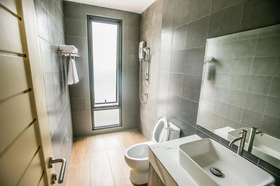 Bathroom in Aonang nine poolvilla