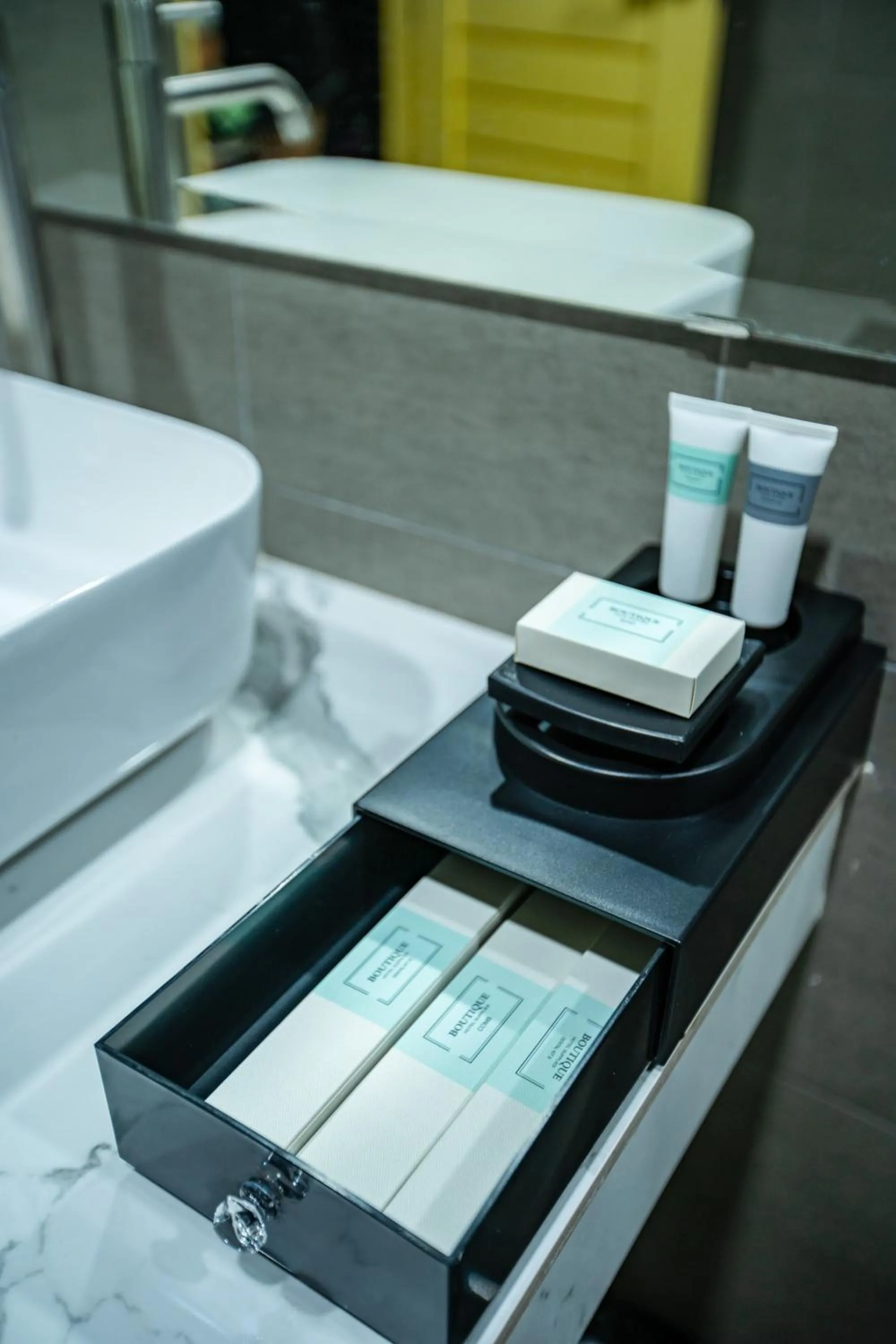 Bathroom in Aonang nine poolvilla