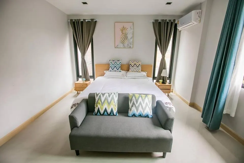Bed in Aonang nine poolvilla