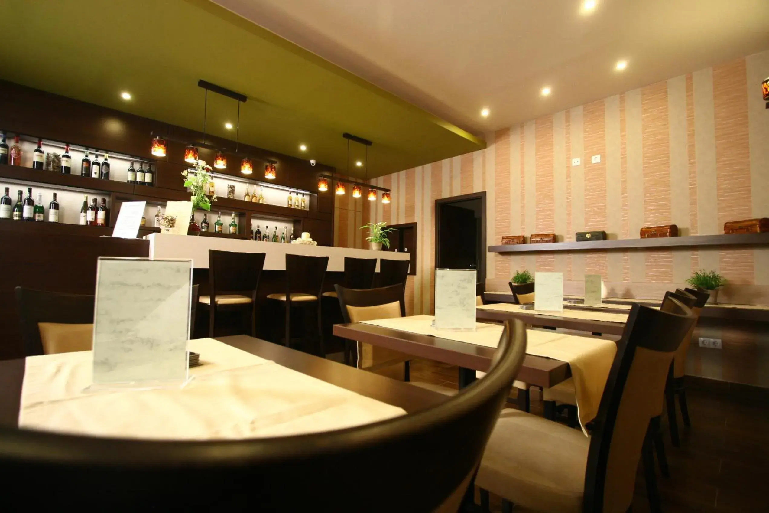 Lounge or bar in Central Hotel 21 Lounge or bar in Central Hotel 21