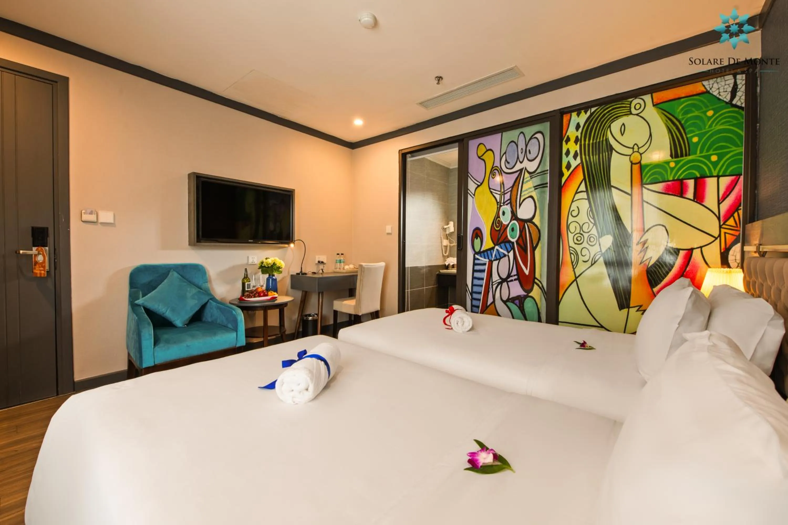 Bed in Solare De Monte Hotel & Spa