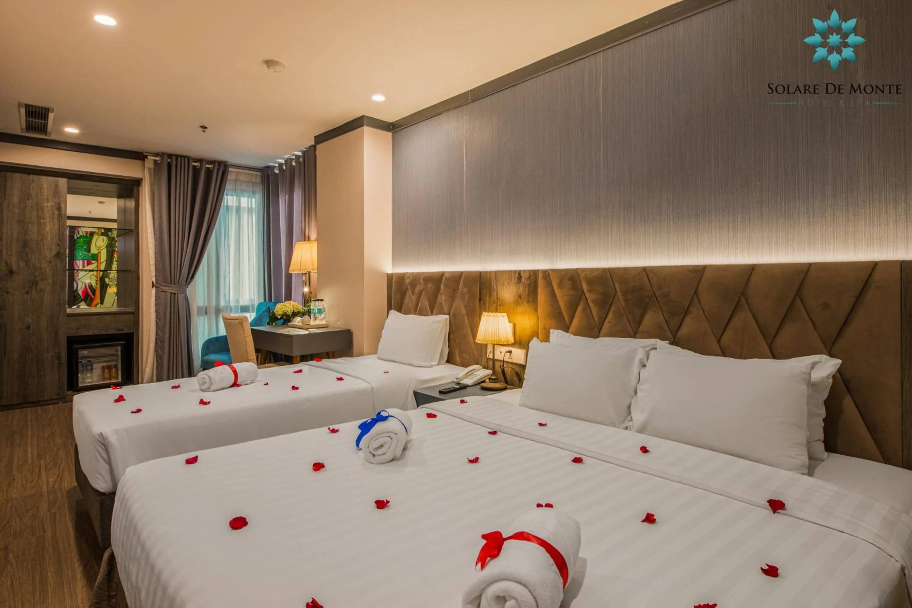 Bed in Solare De Monte Hotel & Spa