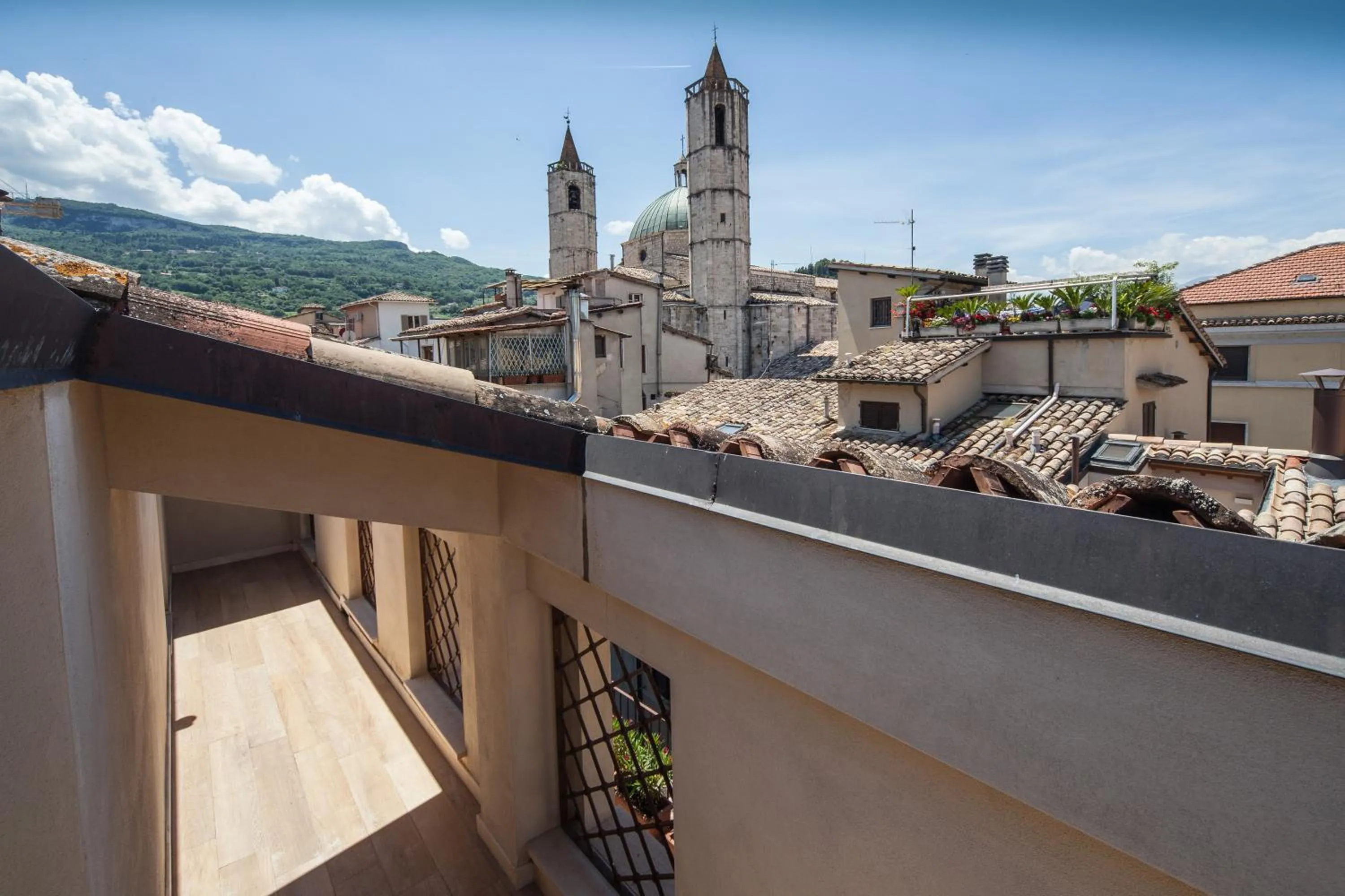 City view in Di Sabatino Resort - Suite Apartments & Spa