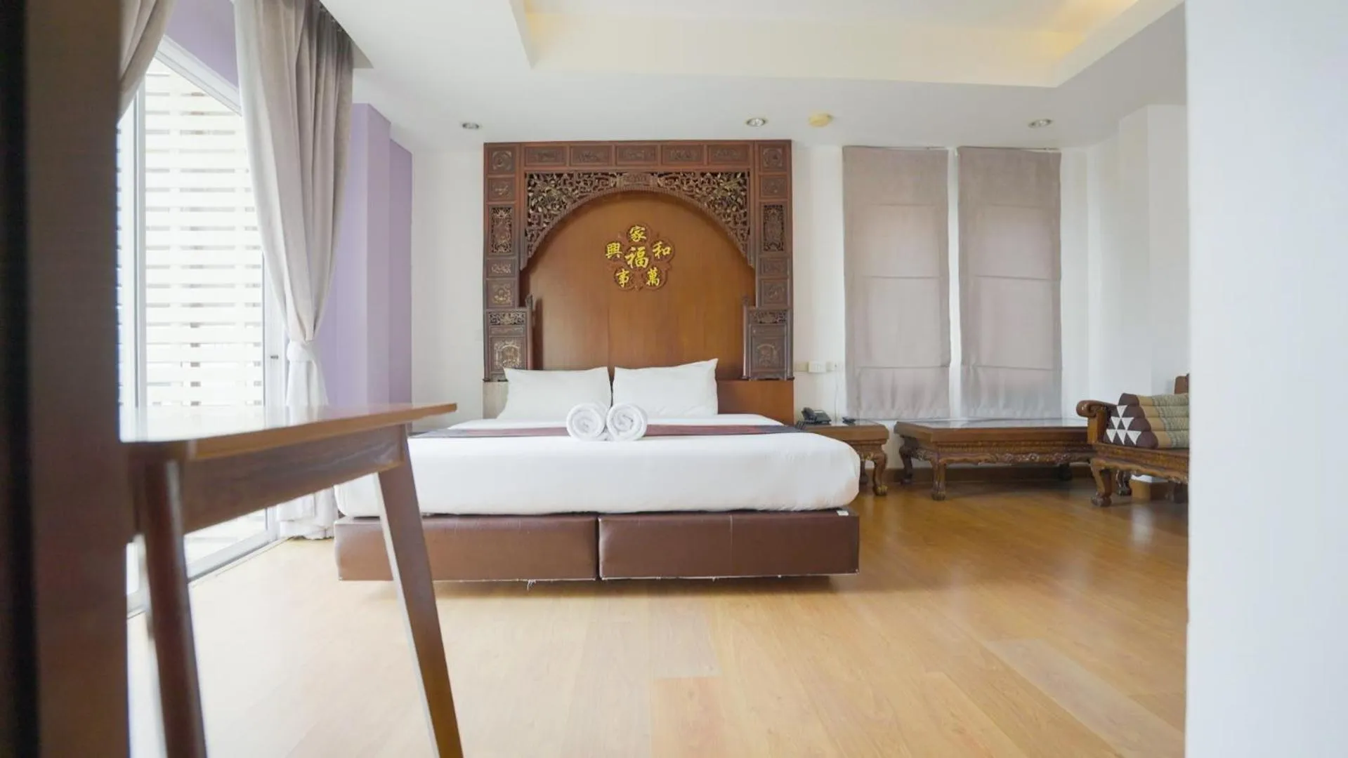 Photo of the whole room, Bed in Korbua House