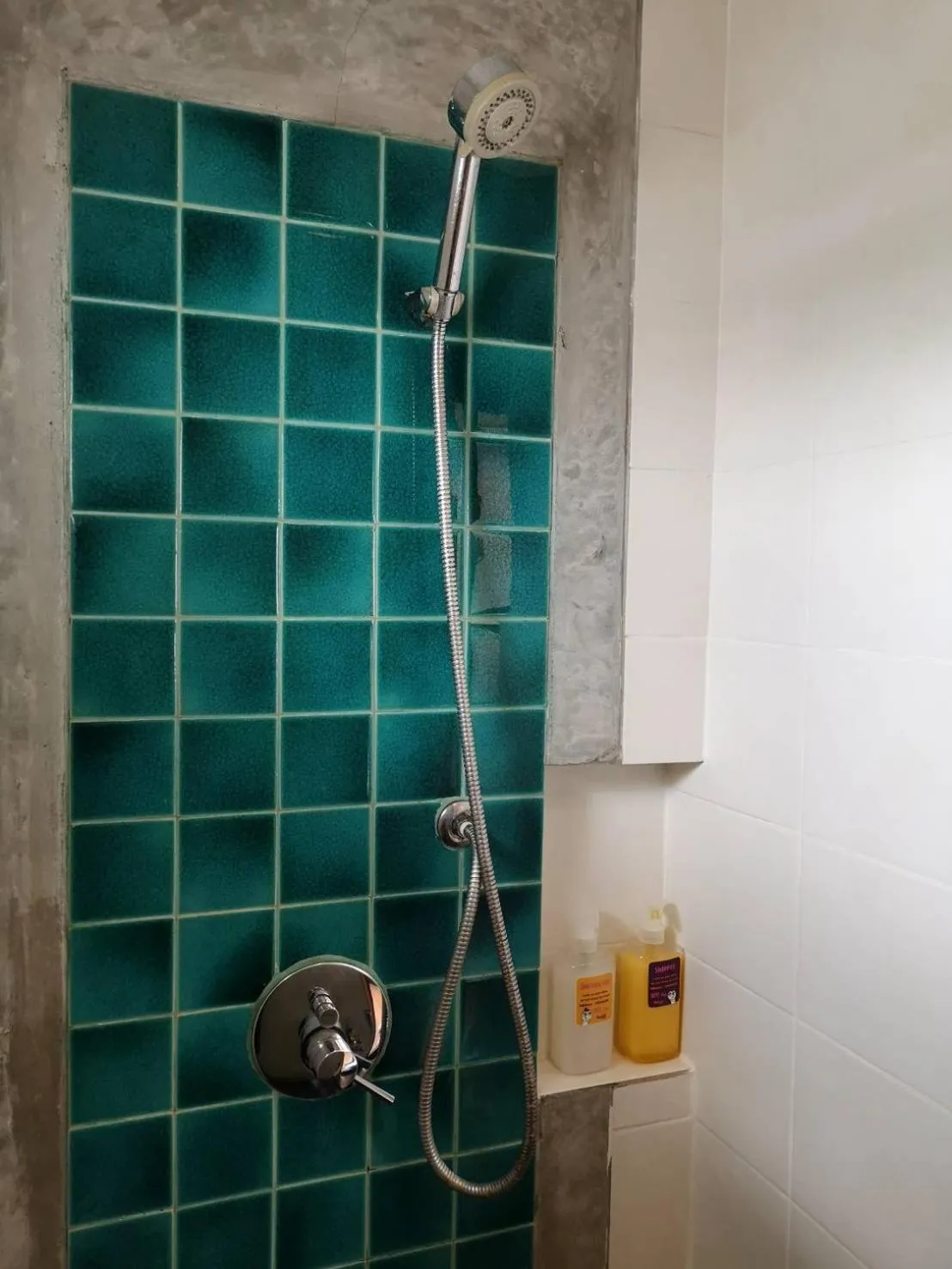 Shower in Korbua House