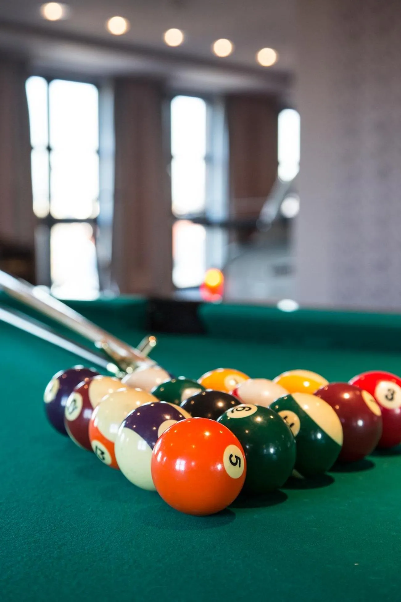 Communal lounge/ TV room in Altes Stahlwerk Business & Lifestyle Hotel