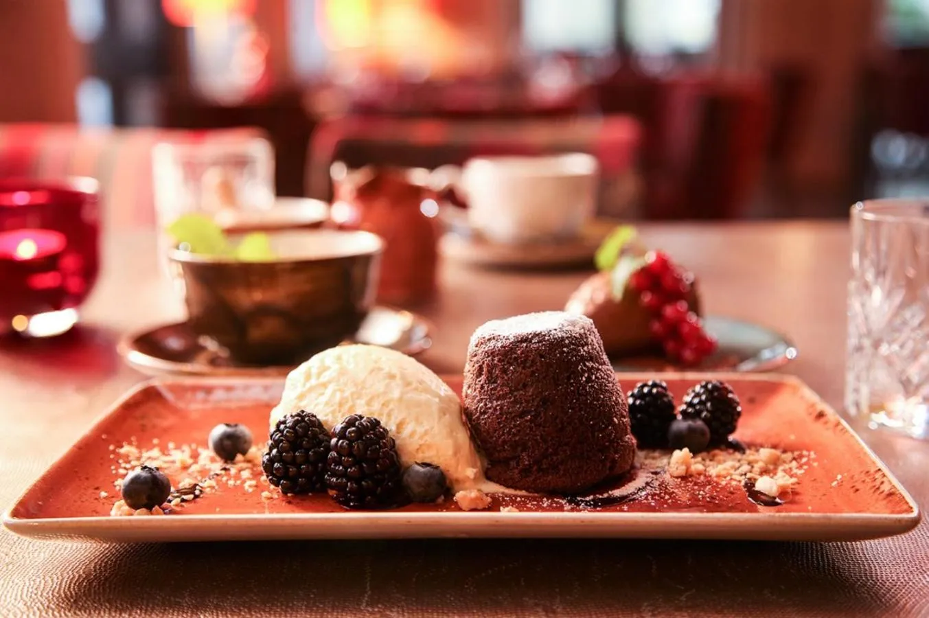 Restaurant/places to eat in Altes Stahlwerk Business & Lifestyle Hotel