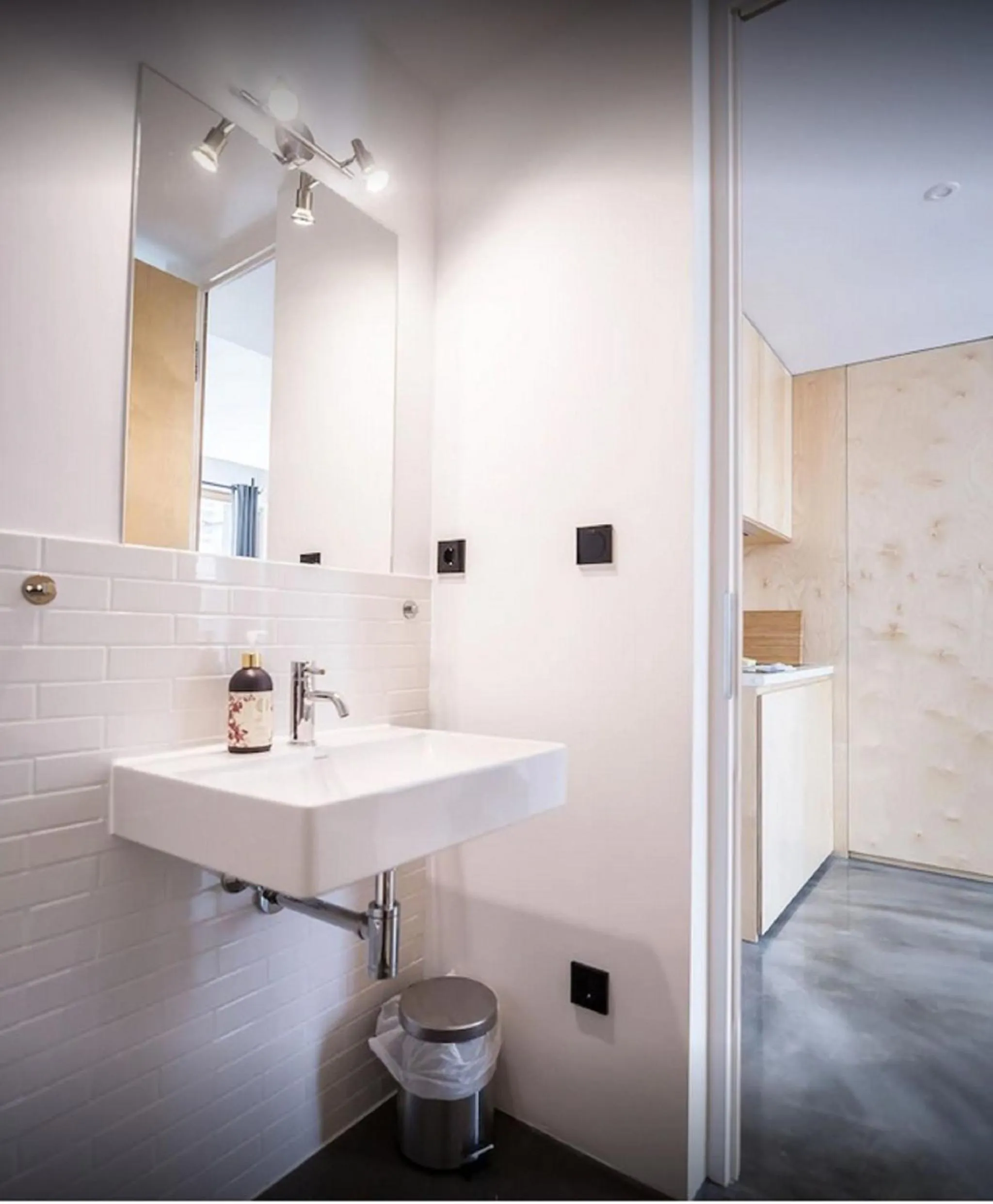 Bathroom in Nena Apartments Metropolpark Berlin - Mitte -Adult Only