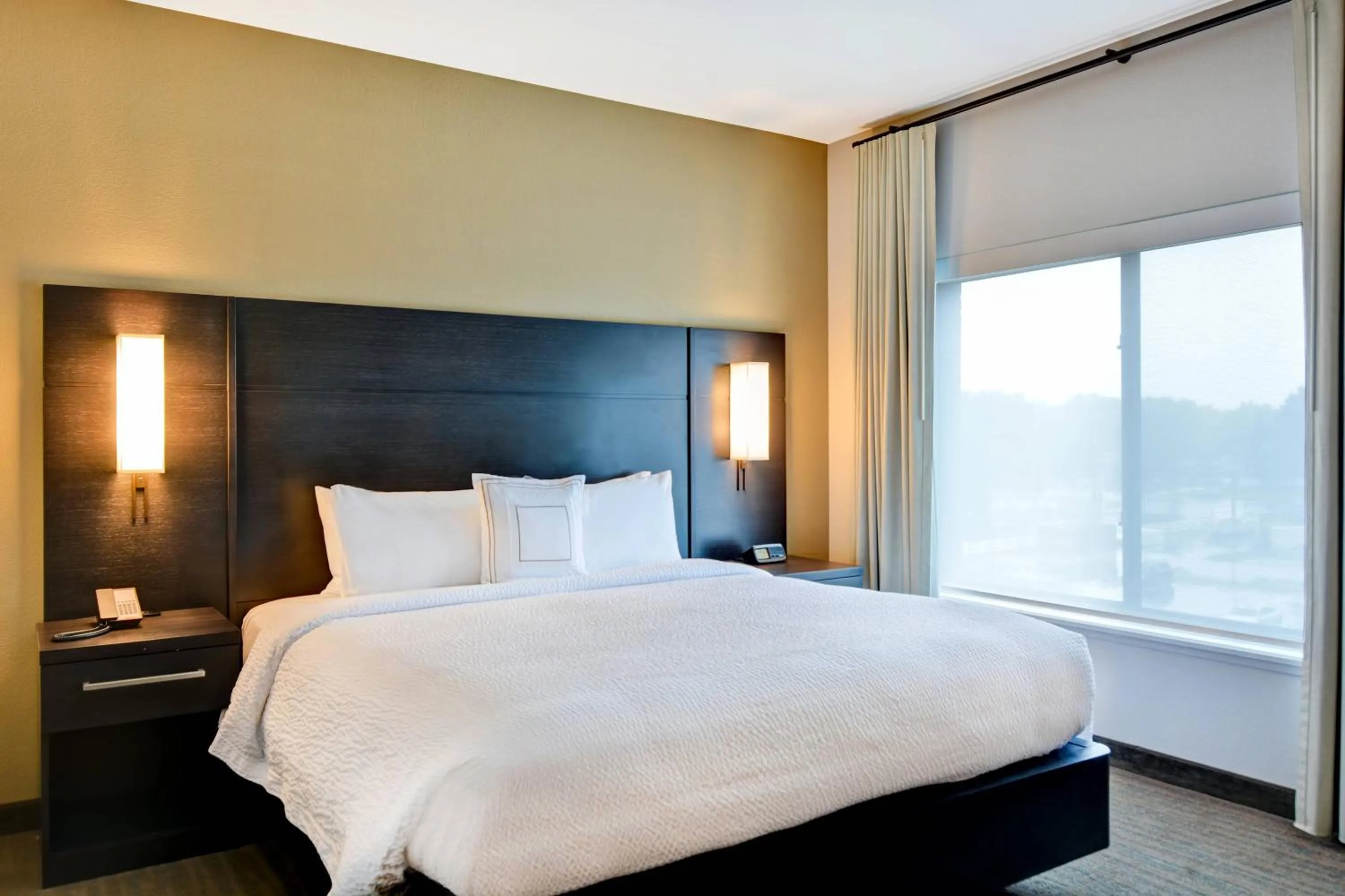 Bedroom, Bed in Residence Inn by Marriott Cleveland Airport/Middleburg Heights