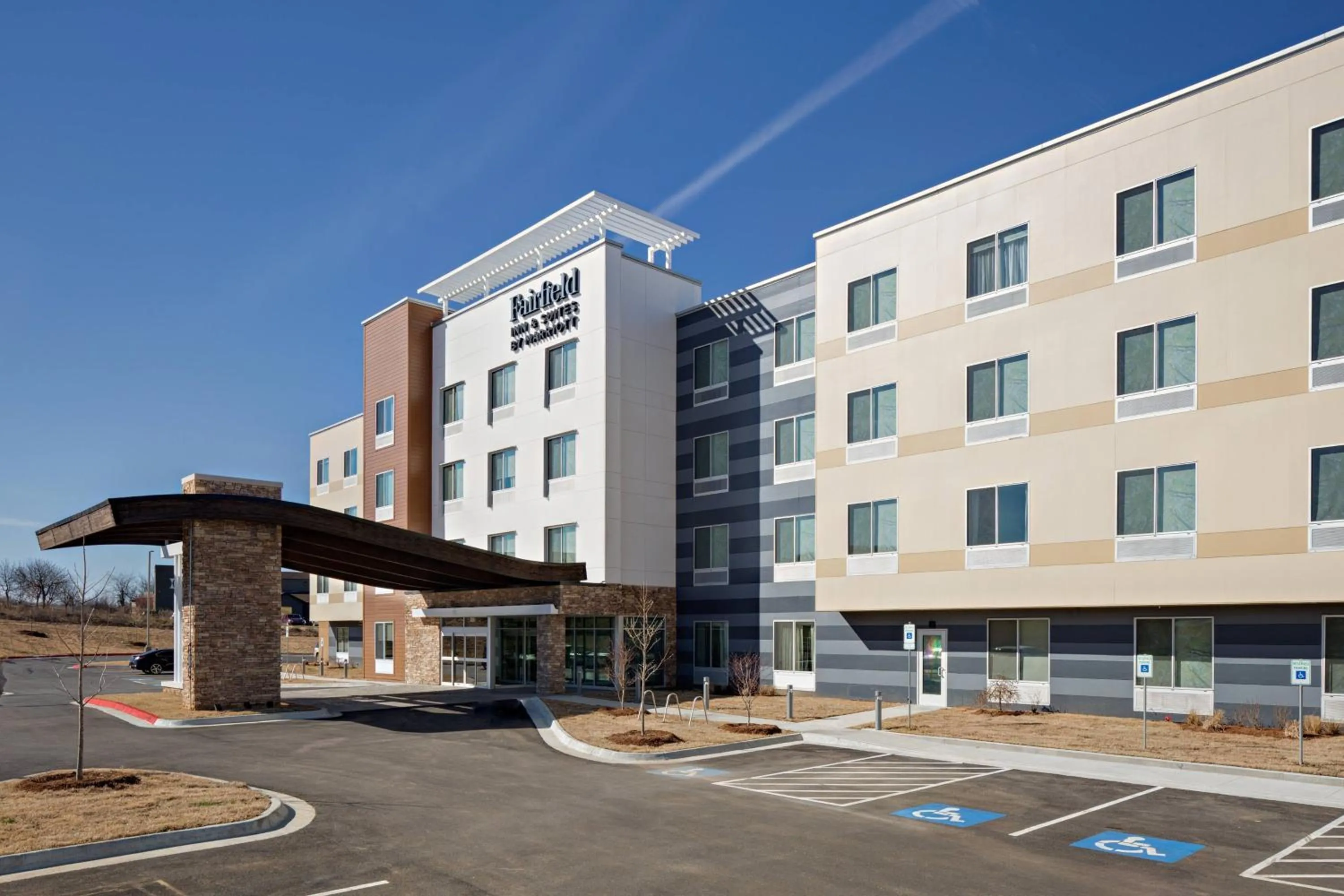 Property building in Fairfield Inn & Suites by Marriott Fayetteville