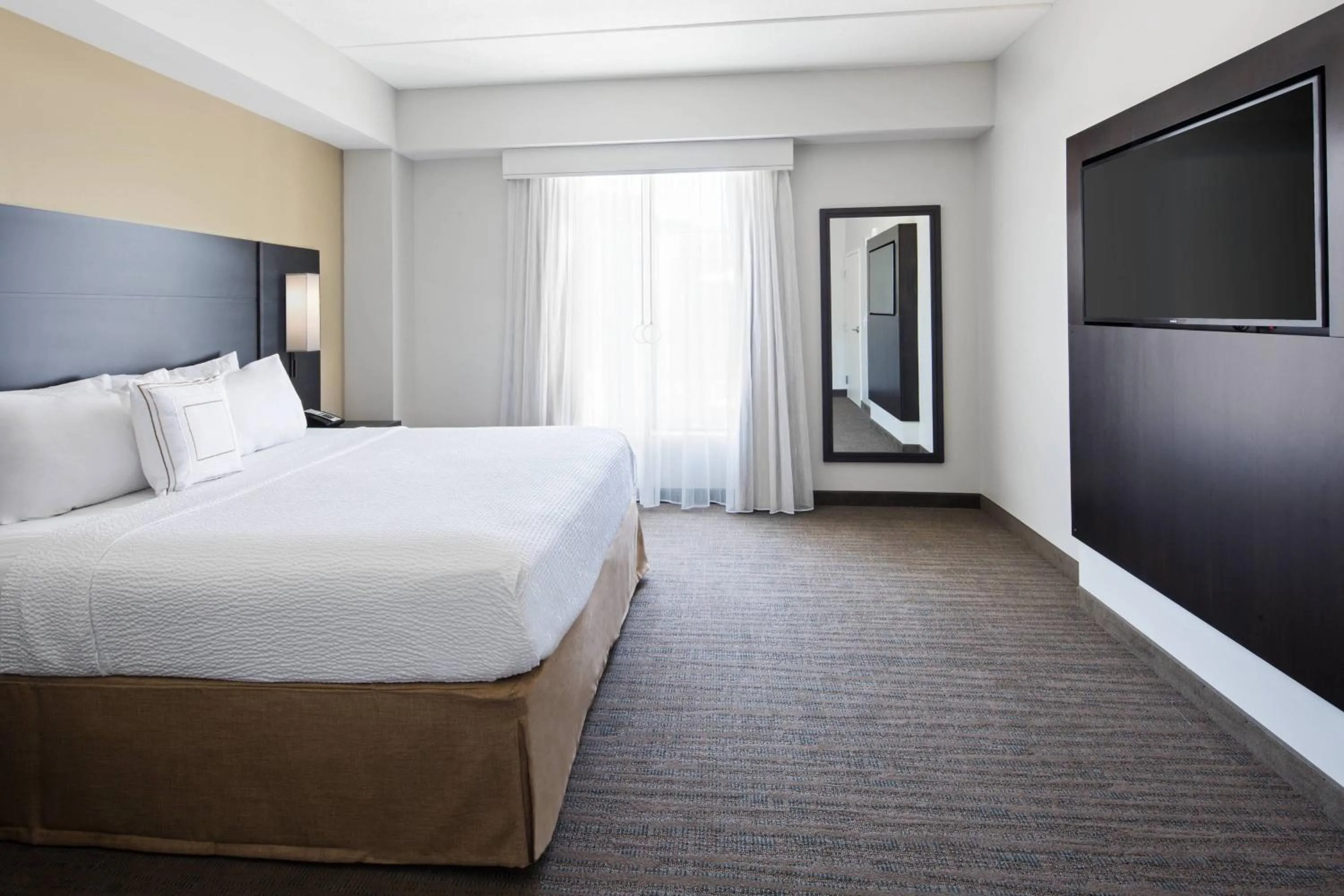 Bedroom, Bed in Residence Inn by Marriott Knoxville Downtown