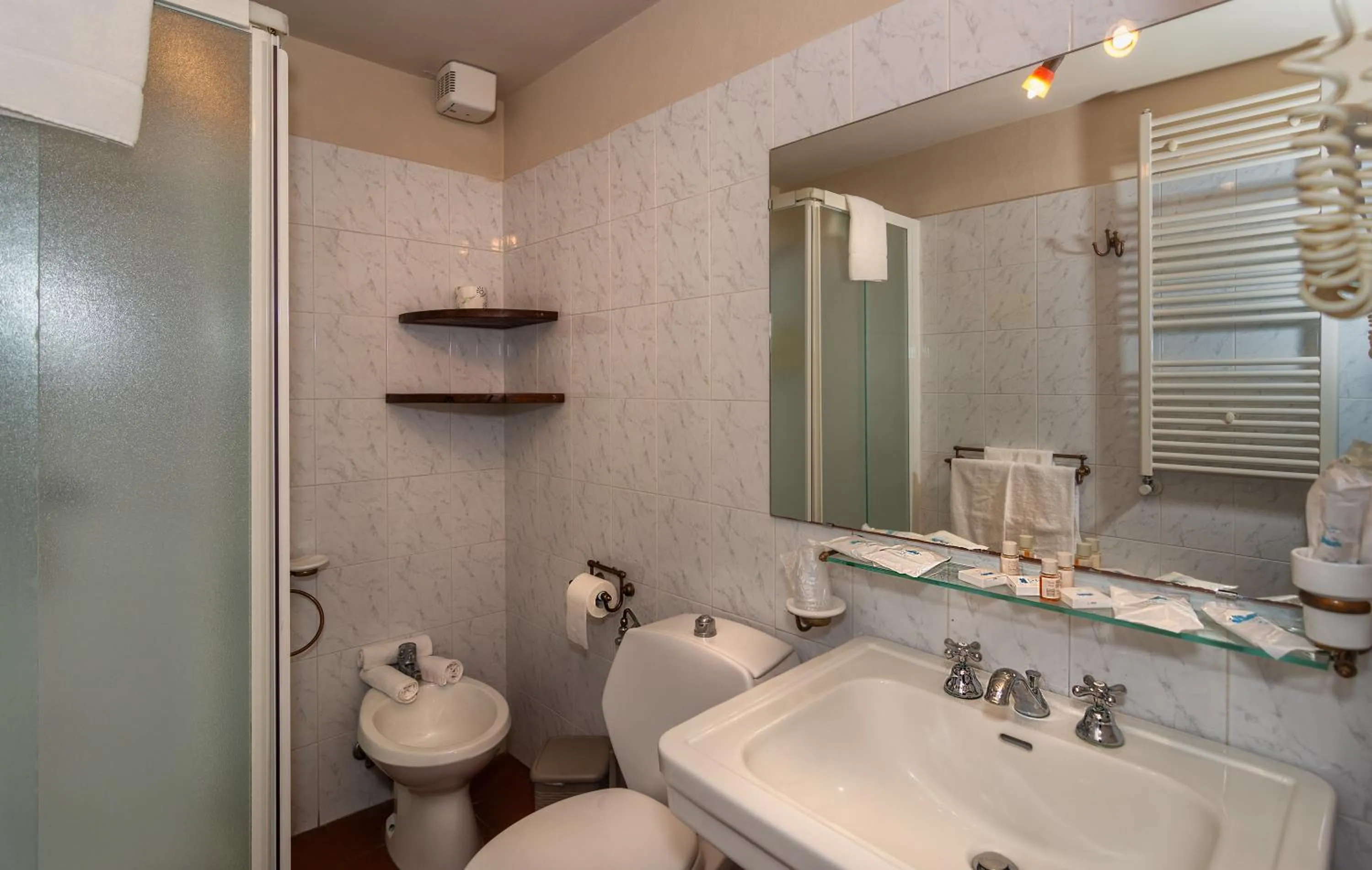 Bathroom in Hotel Villa Rinascimento
