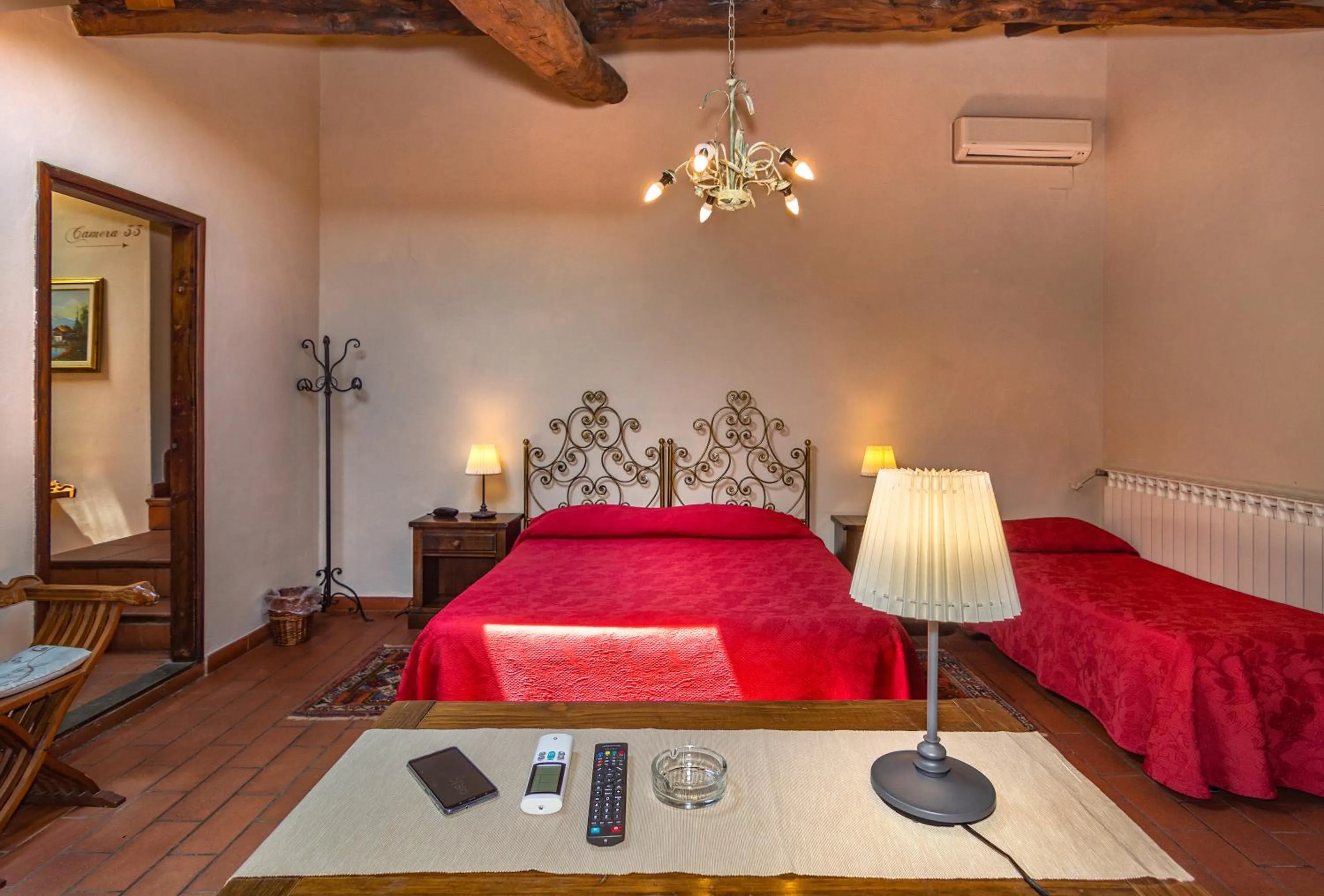 Bed in Hotel Villa Rinascimento