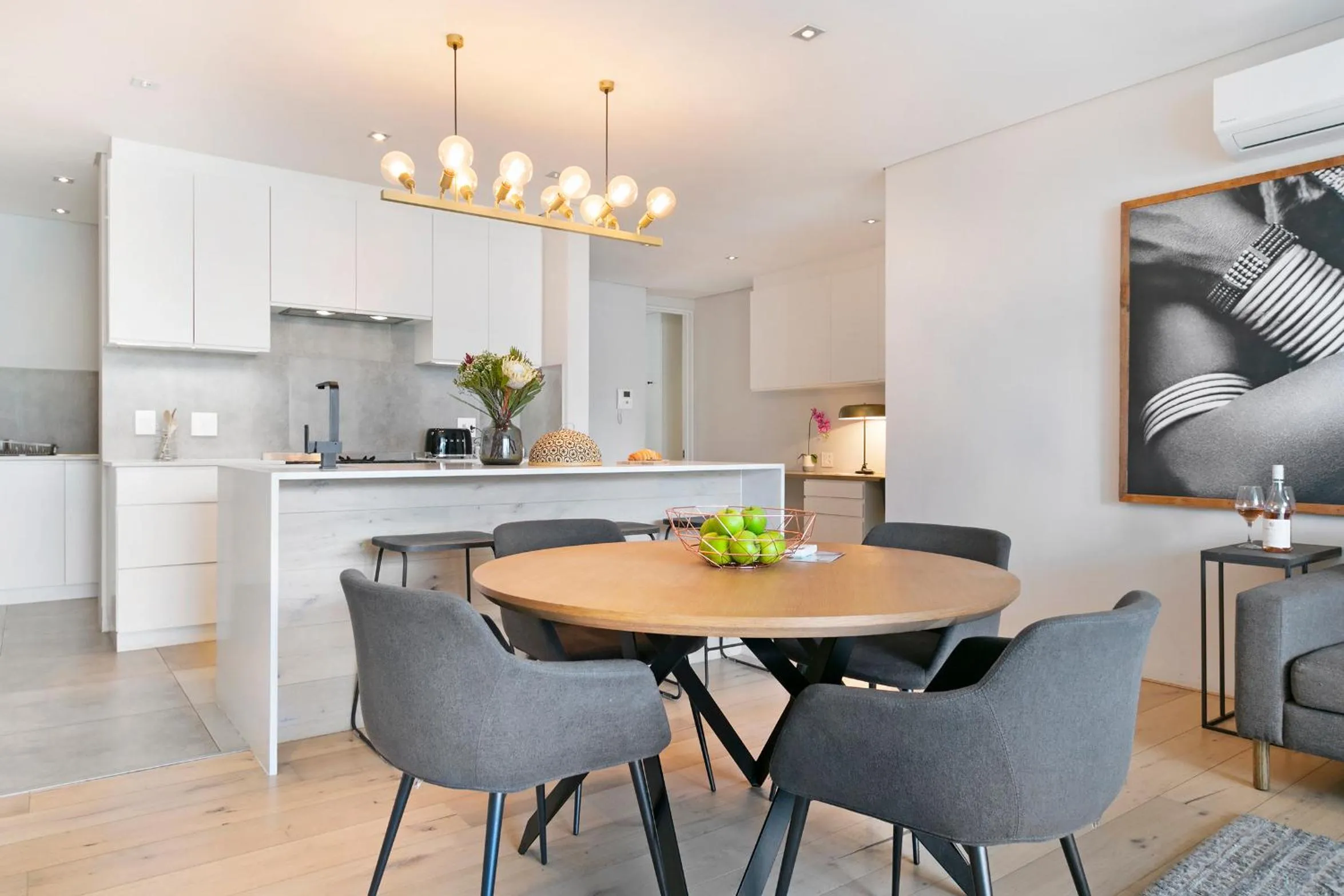 Living room in Elements Luxury Suites by Totalstay