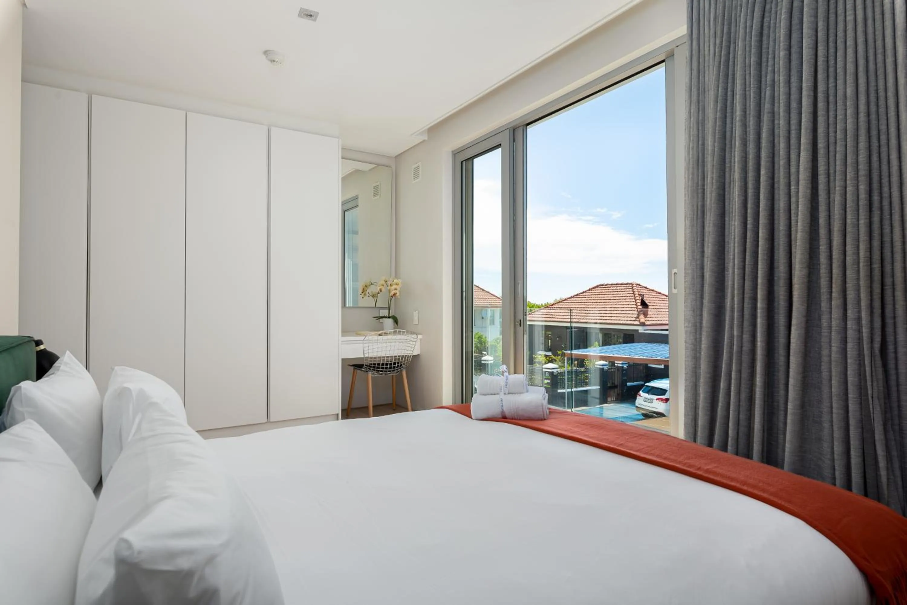 Bedroom in Elements Luxury Suites by Totalstay